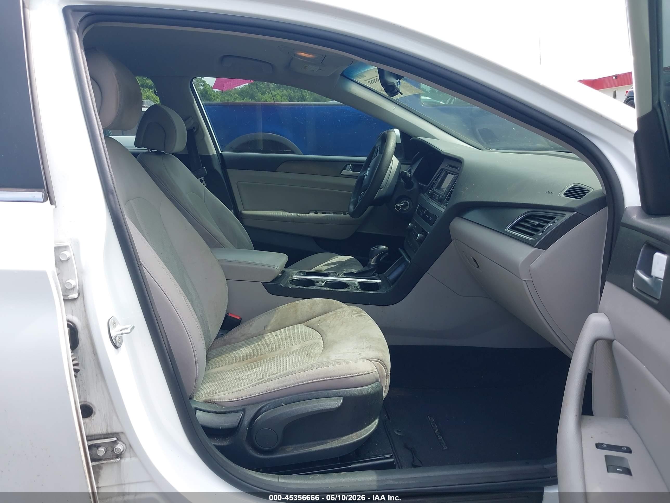 2015 Hyundai Sonata Sport White vin: 5NPE34AF2FH077326