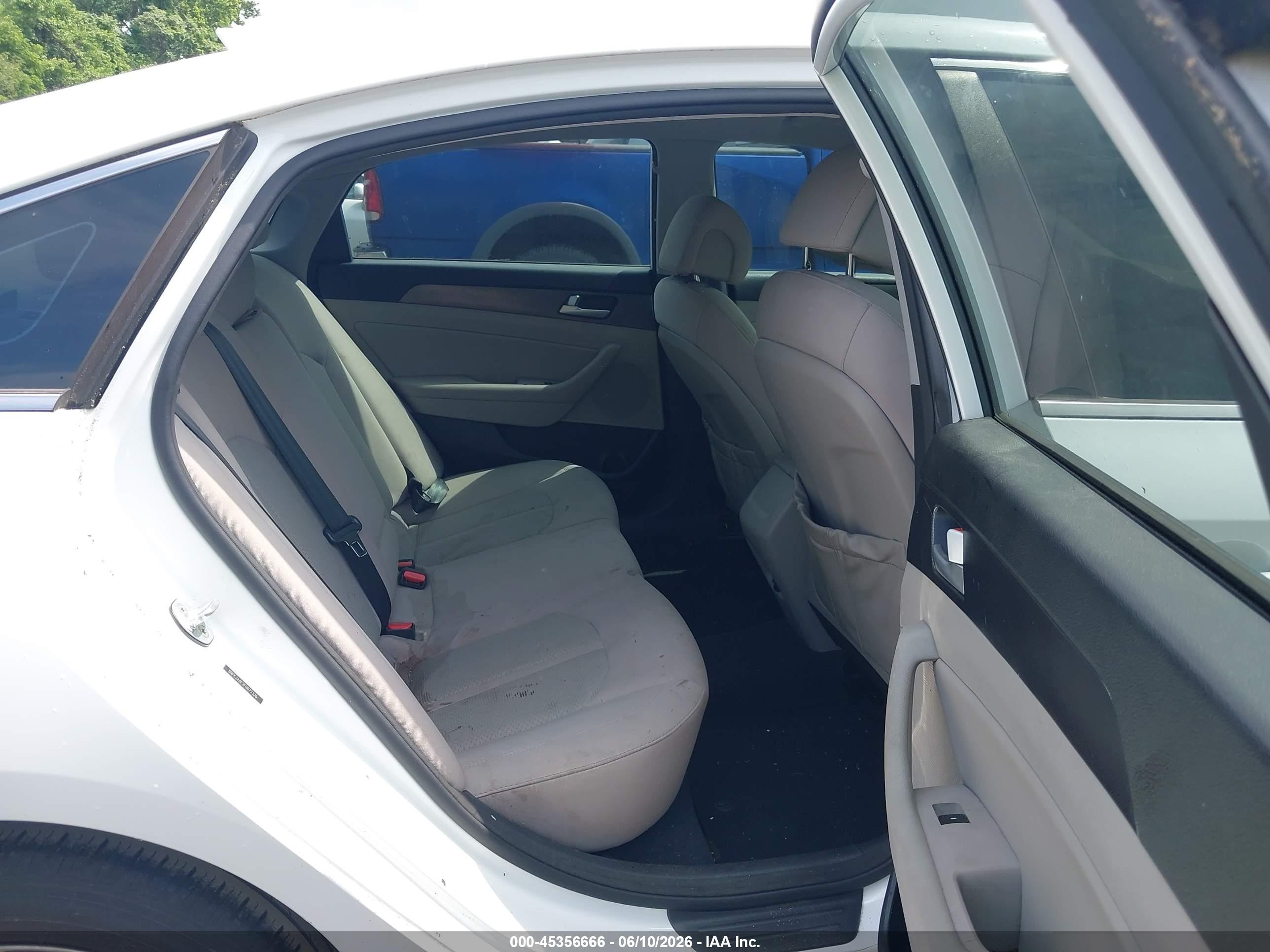 2015 Hyundai Sonata Sport White vin: 5NPE34AF2FH077326
