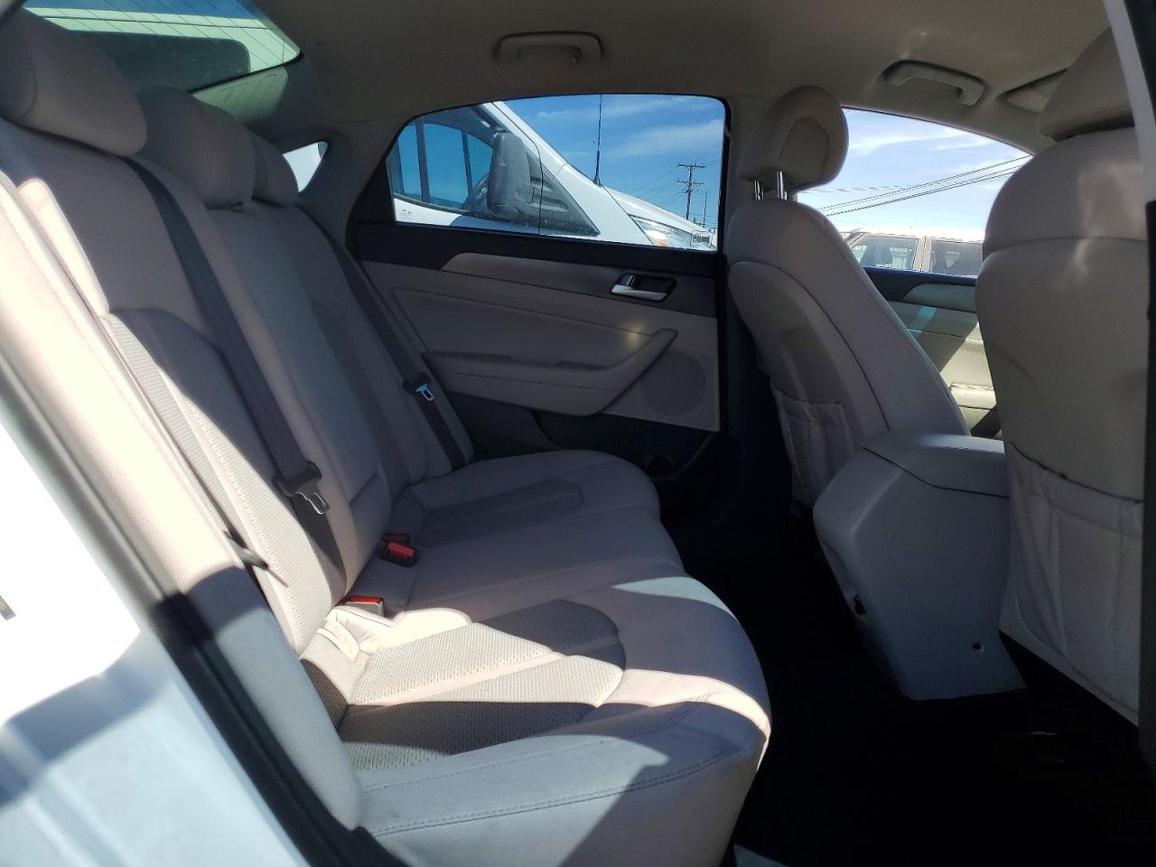 2015 Hyundai Sonata Sport White vin: 5NPE34AF2FH081005