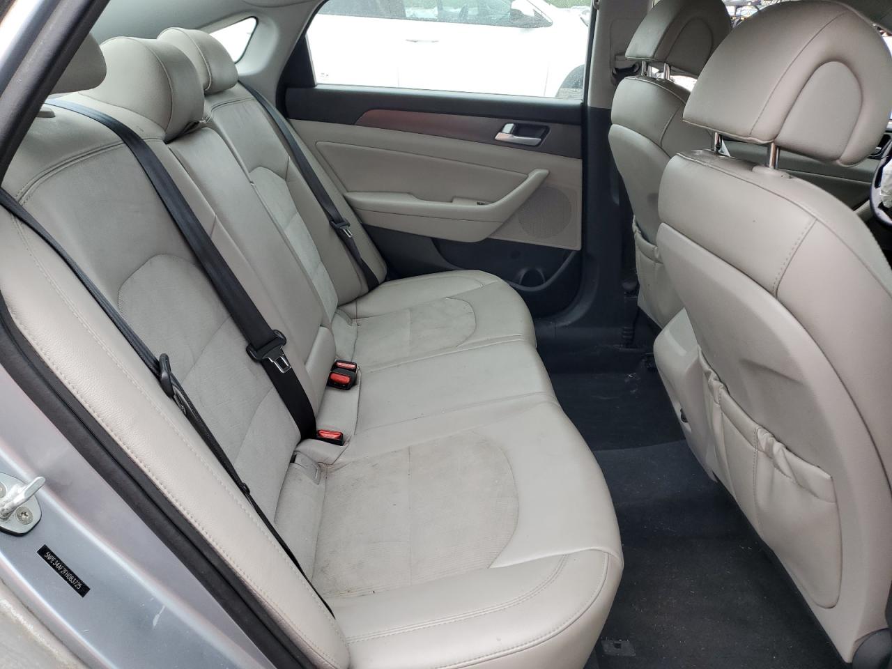2015 Hyundai Sonata Sport Silver vin: 5NPE34AF2FH083725
