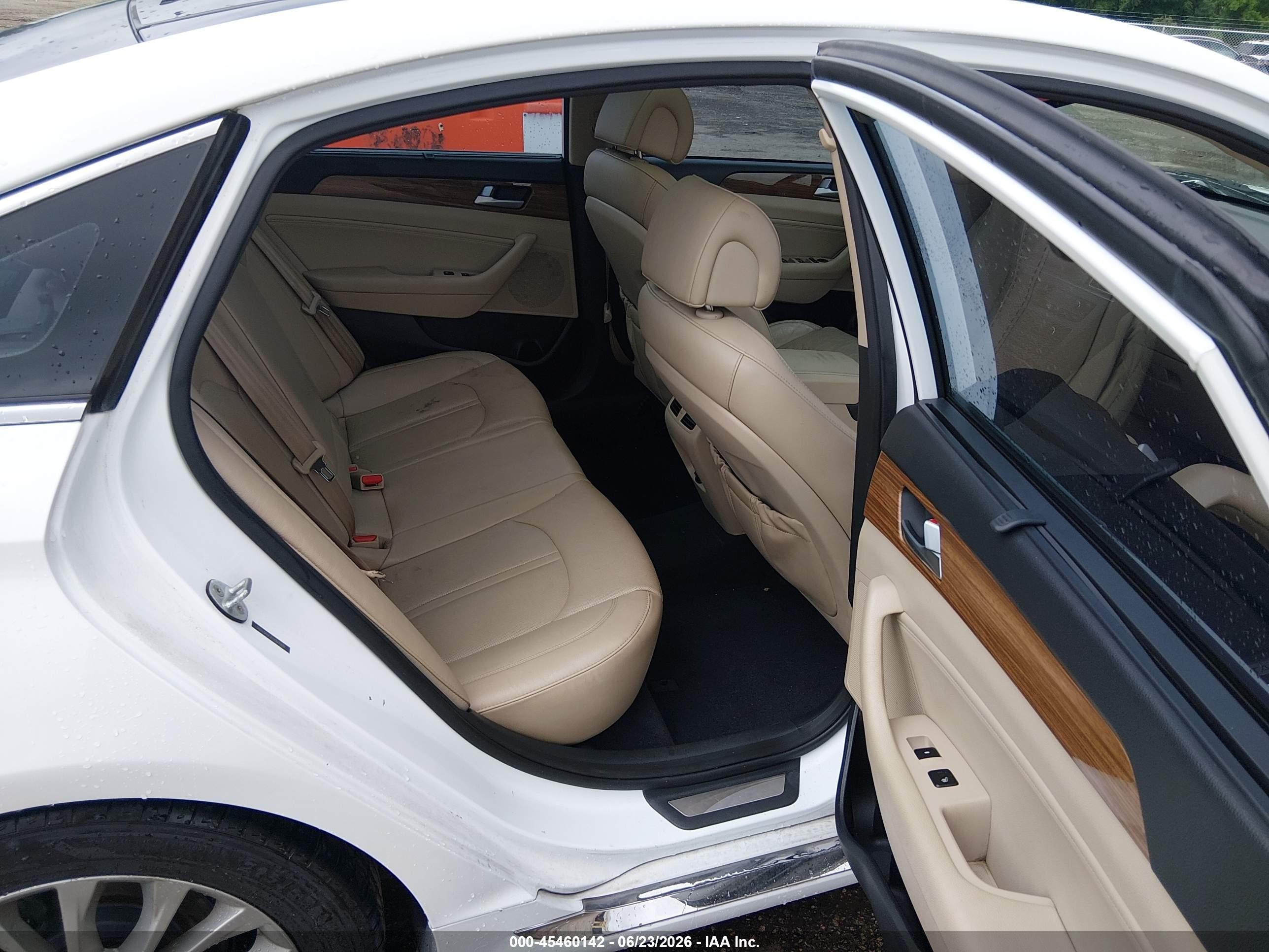 2015 Hyundai Sonata Limited White vin: 5NPE34AF2FH097009