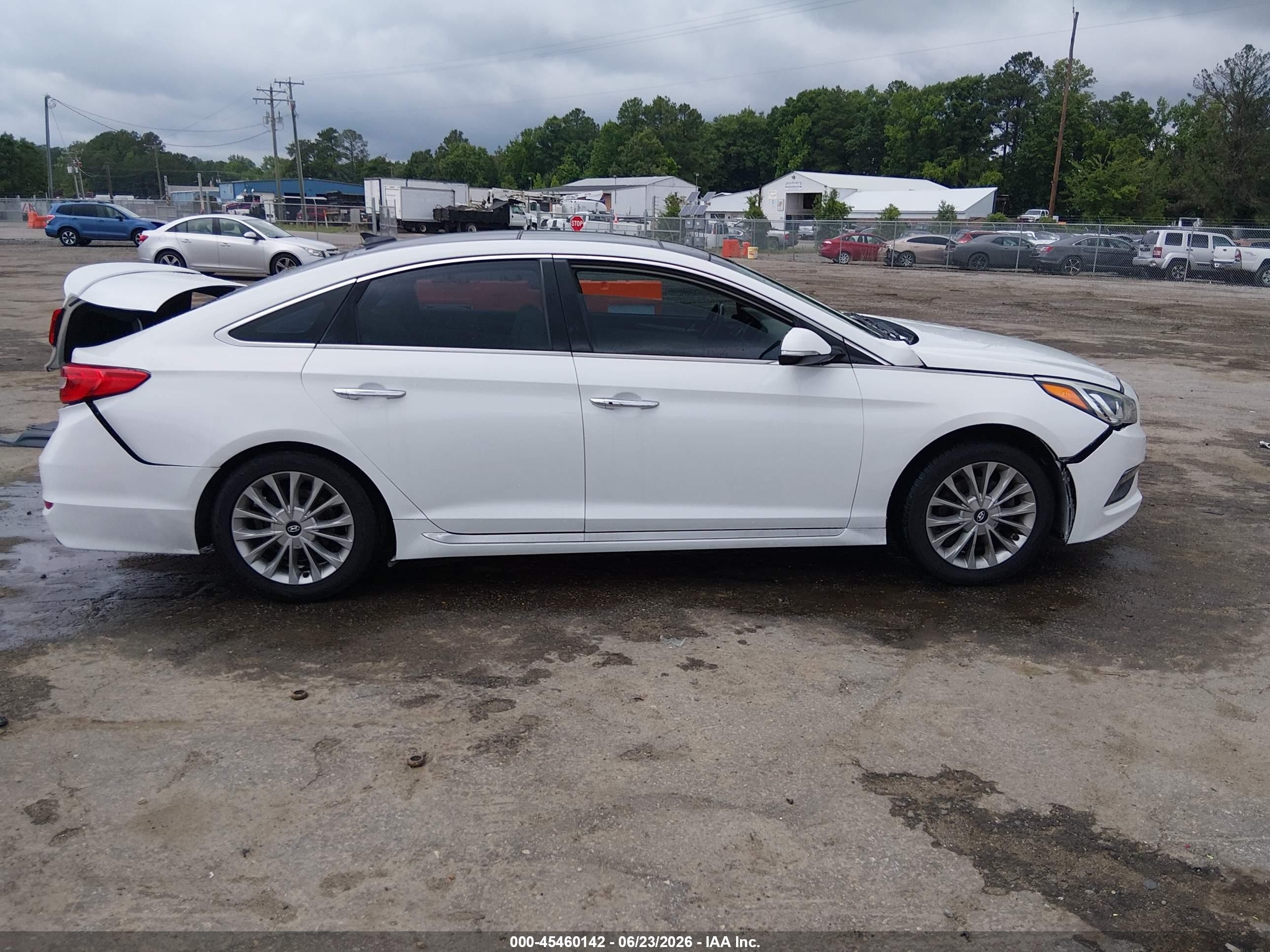 2015 Hyundai Sonata Limited White vin: 5NPE34AF2FH097009