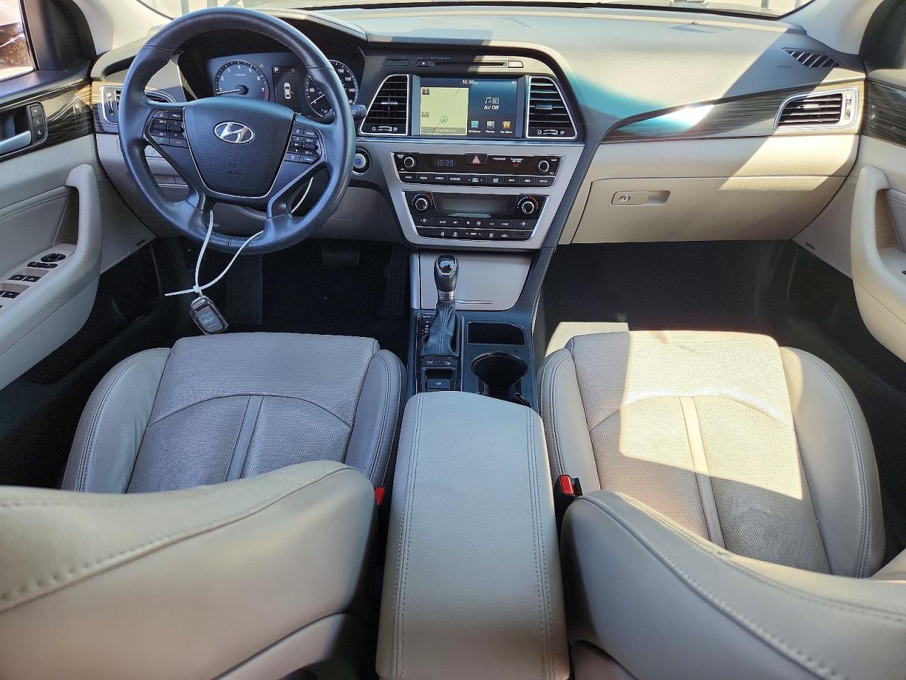 2015 Hyundai Sonata Limited Silver vin: 5NPE34AF2FH102676