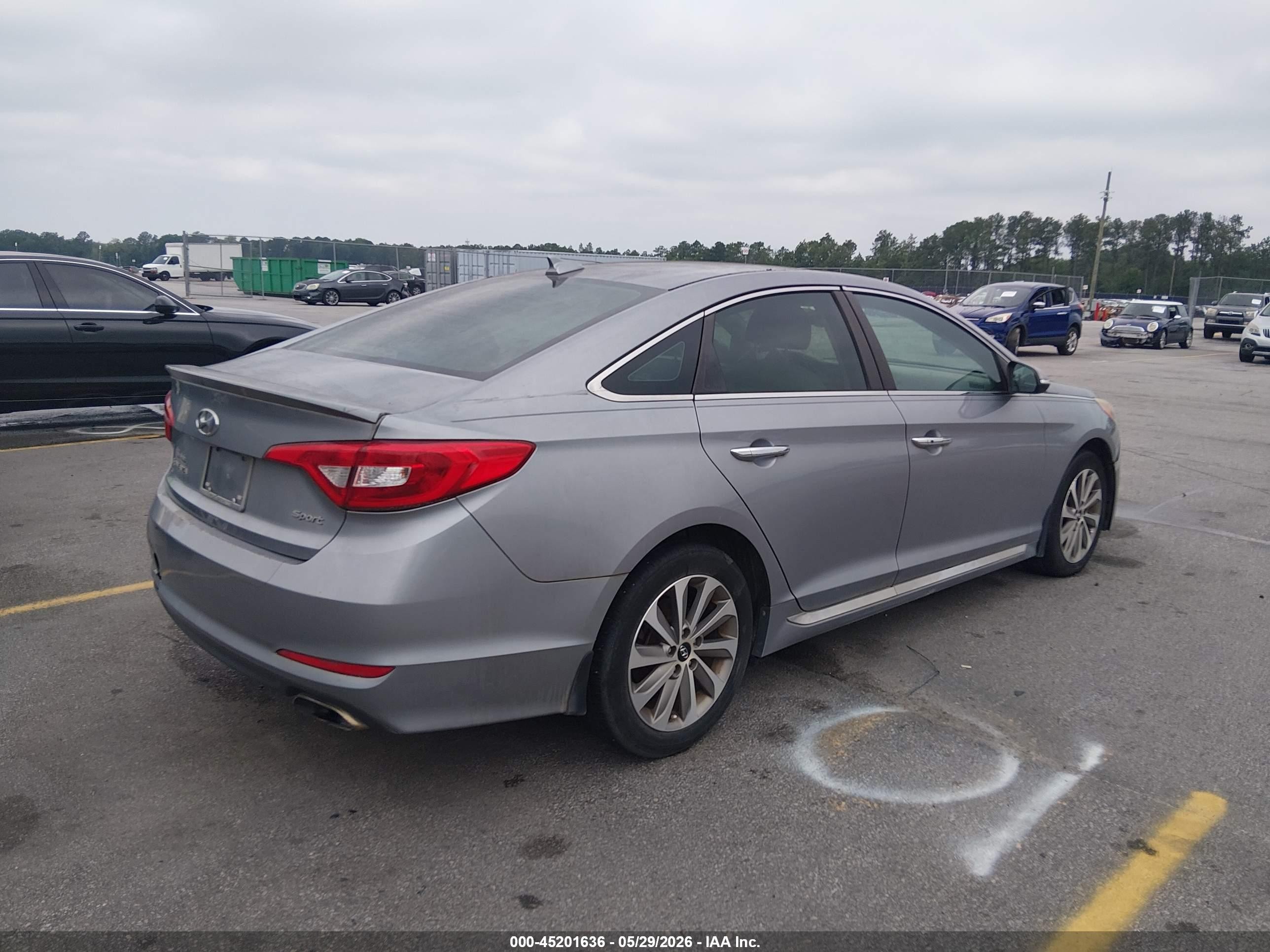 2015 Hyundai Sonata Sport Серебряный vin: 5NPE34AF2FH103052