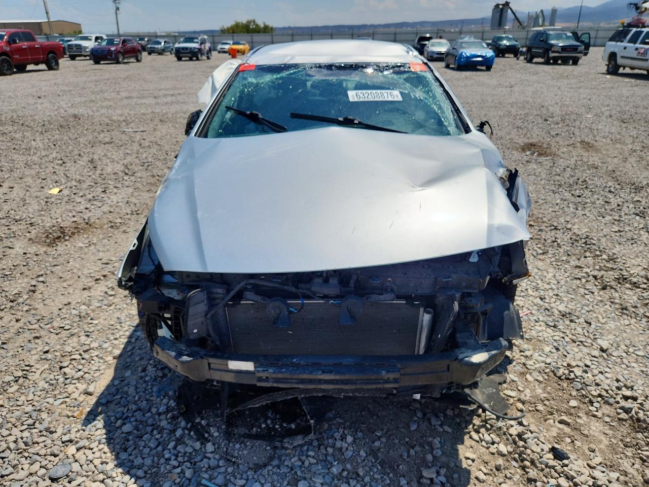 2015 Hyundai Sonata Limited Silver vin: 5NPE34AF2FH132535