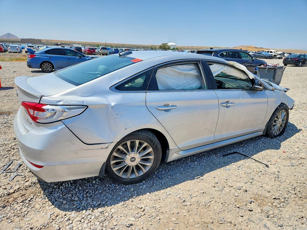 2015 Hyundai Sonata Limited Silver vin: 5NPE34AF2FH132535