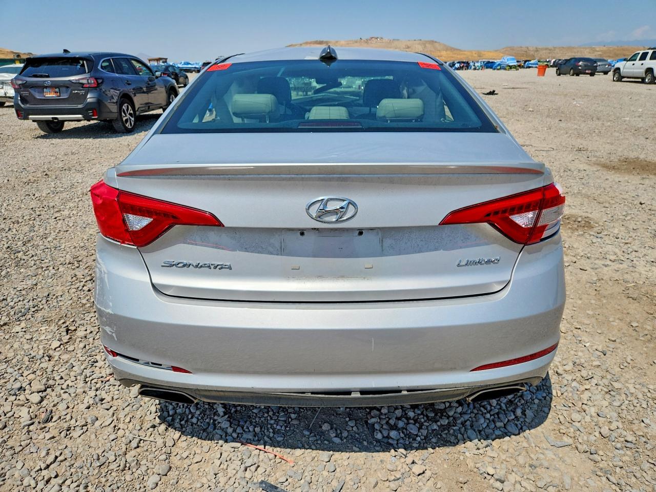 2015 Hyundai Sonata Limited Silver vin: 5NPE34AF2FH132535