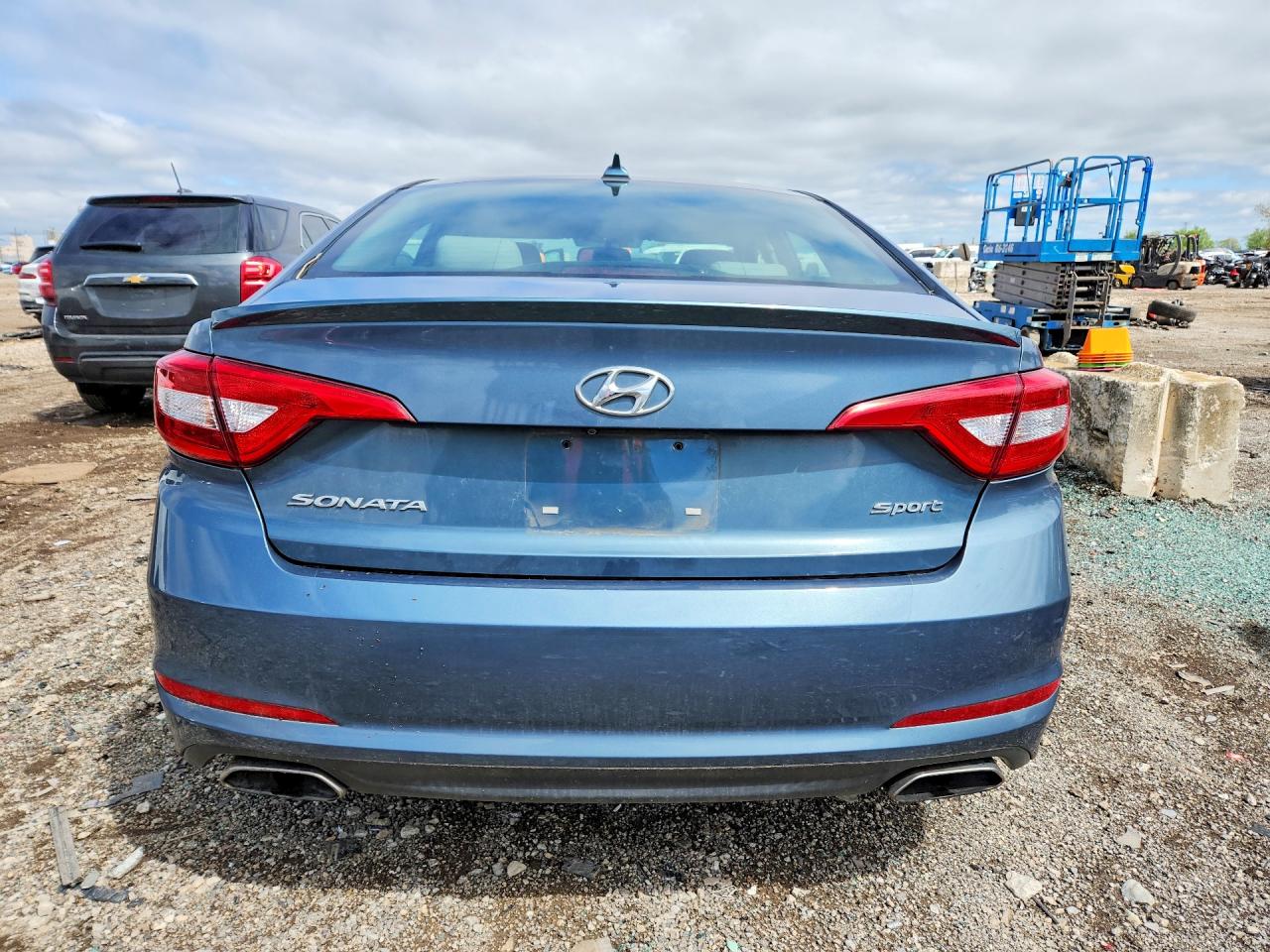 2015 Hyundai Sonata Sport Blue vin: 5NPE34AF2FH133698