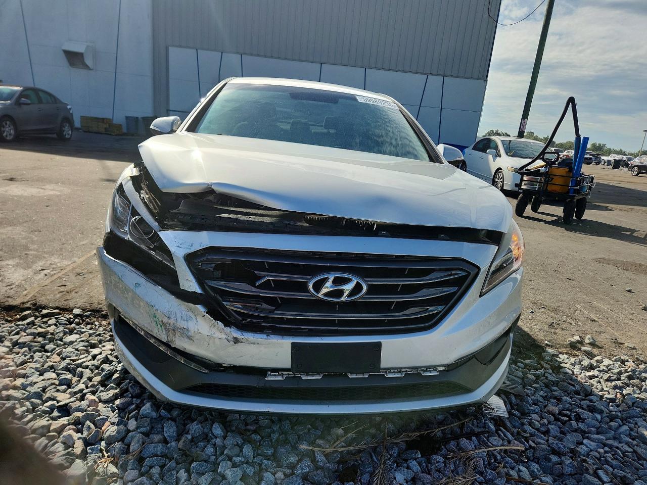 2015 Hyundai Sonata Sport Silver vin: 5NPE34AF2FH138660