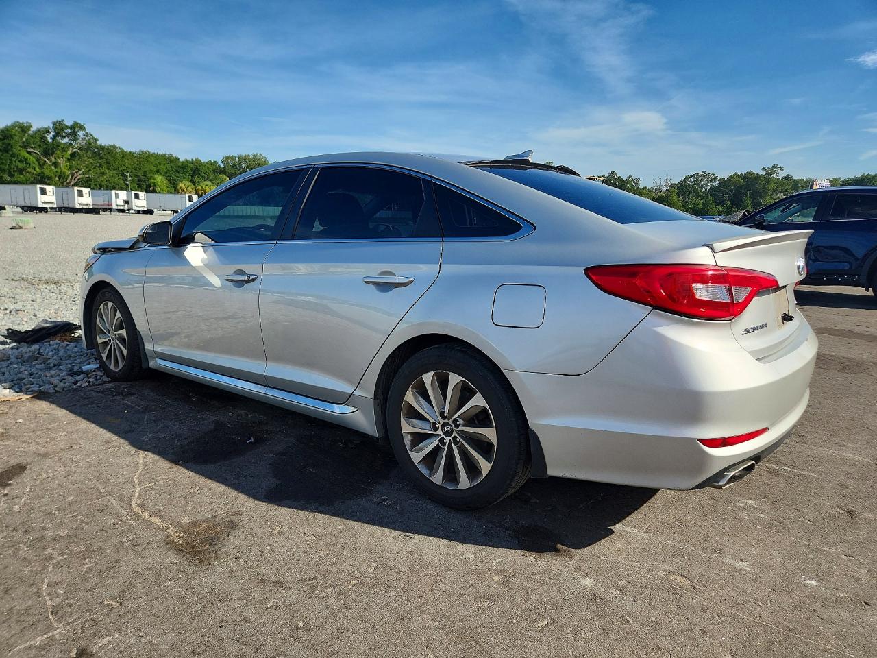 2015 Hyundai Sonata Sport Silver vin: 5NPE34AF2FH138660
