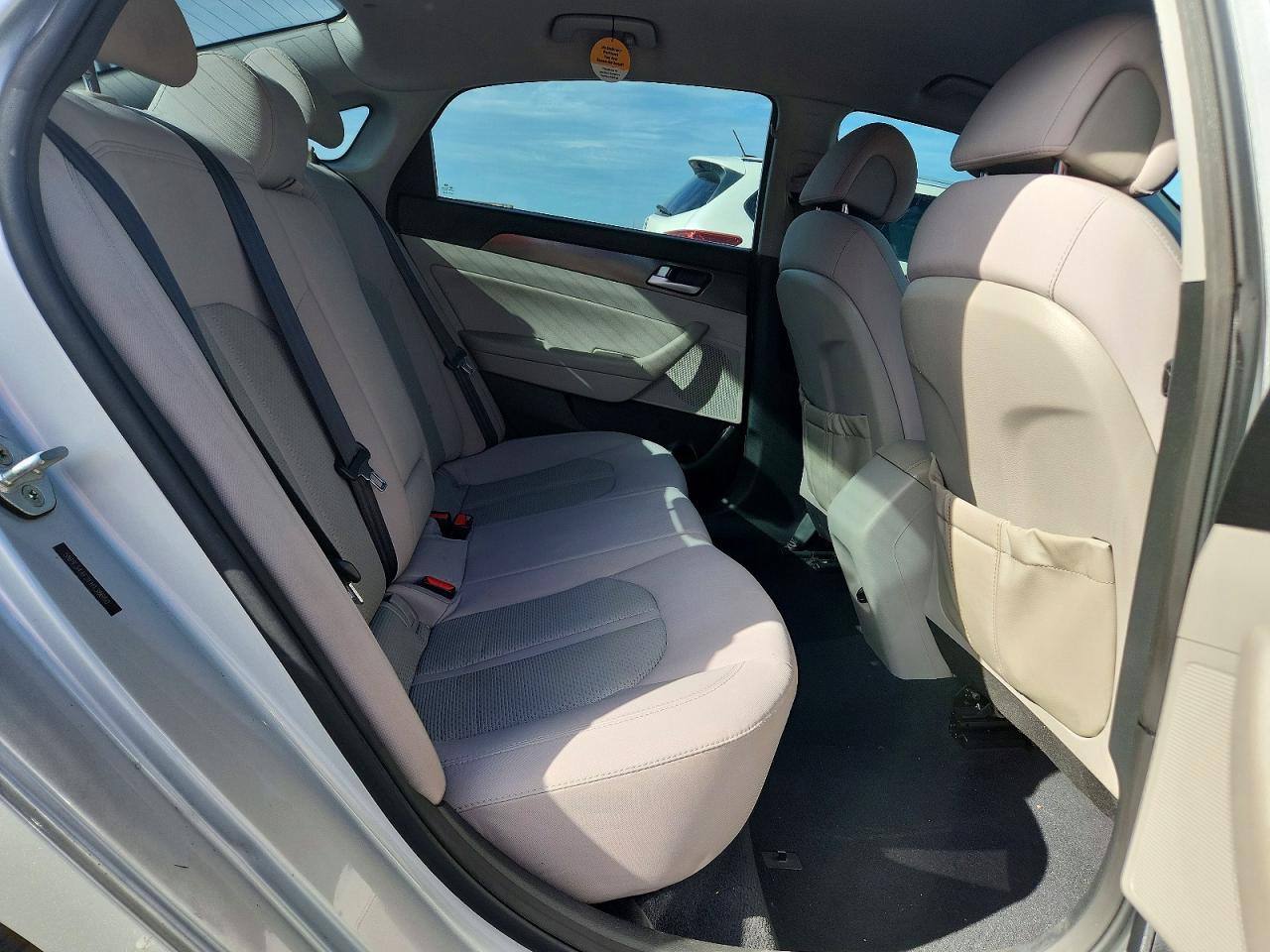 2015 Hyundai Sonata Sport Silver vin: 5NPE34AF2FH138660