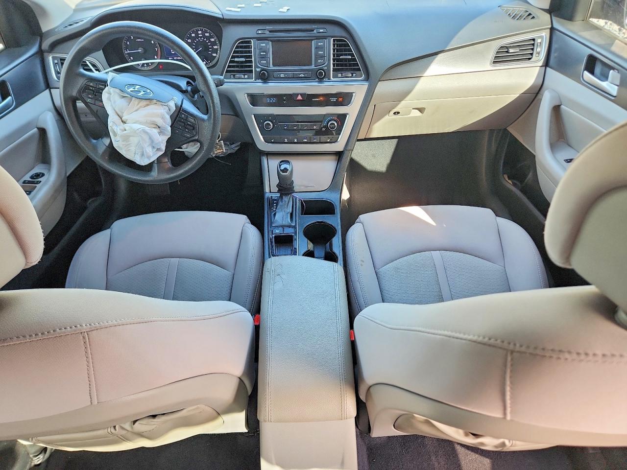 2015 Hyundai Sonata Sport Silver vin: 5NPE34AF2FH138660
