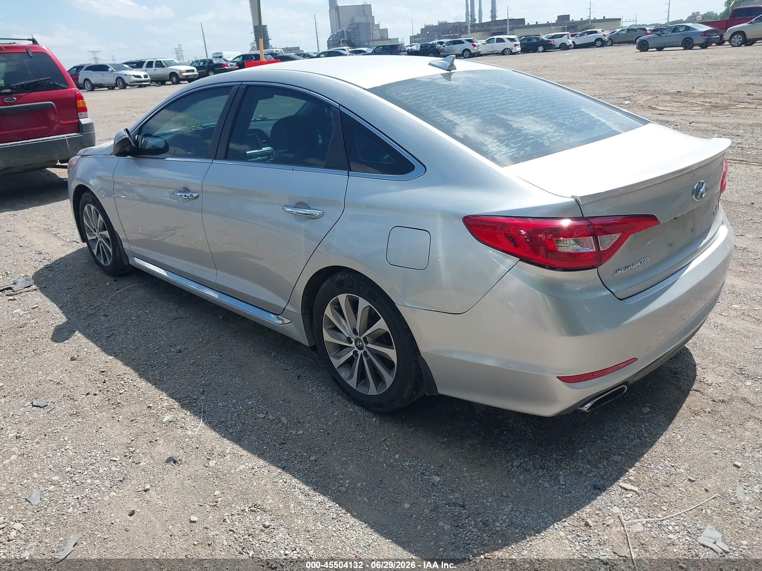 2015 Hyundai Sonata Sport Silver vin: 5NPE34AF2FH149044