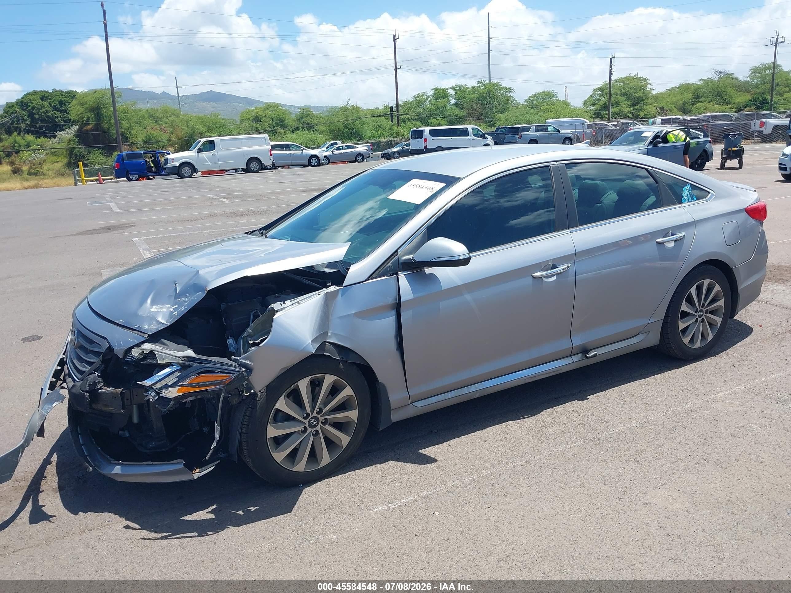 2015 Hyundai Sonata Sport Silver vin: 5NPE34AF2FH177393