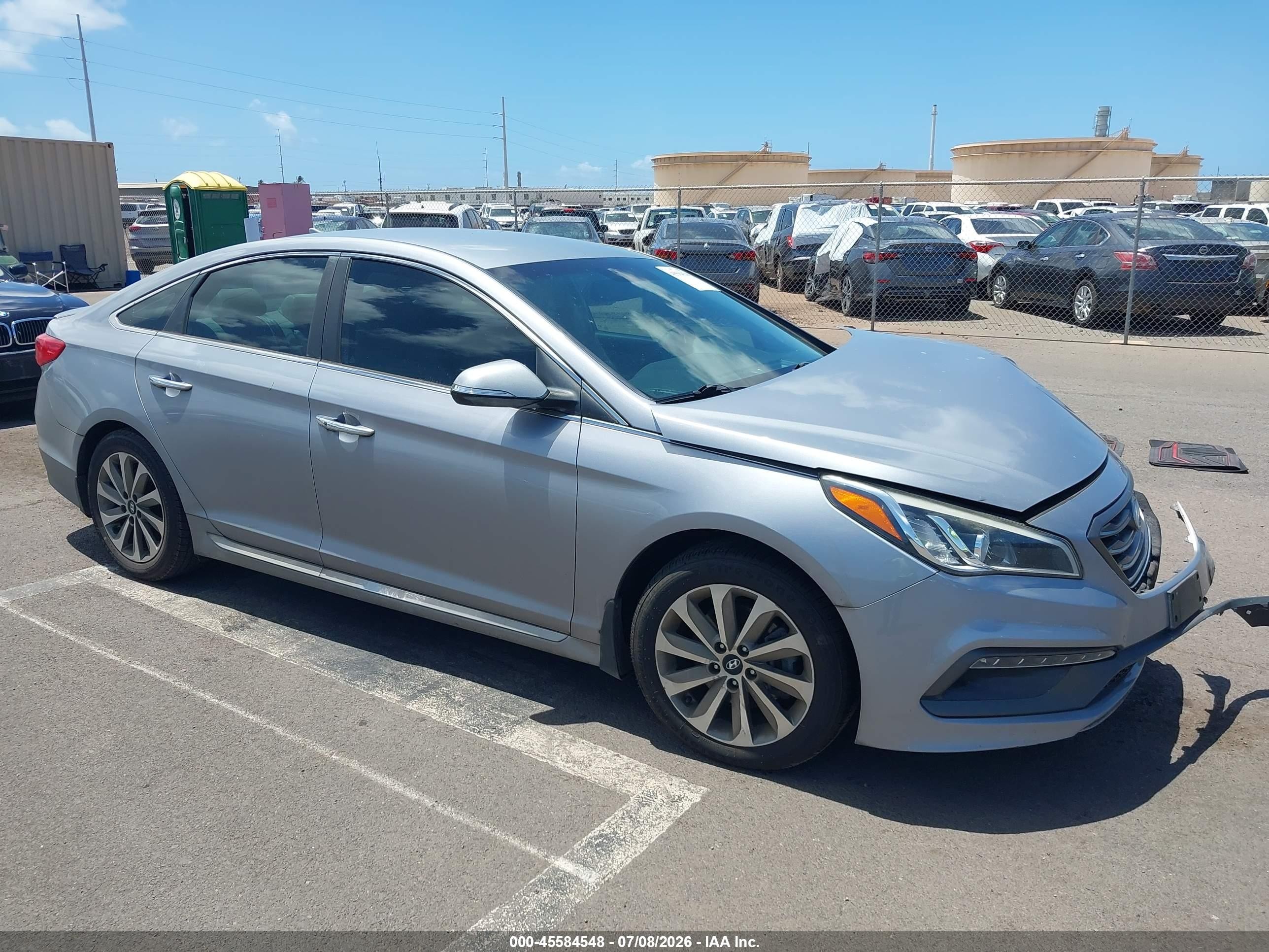 2015 Hyundai Sonata Sport Silver vin: 5NPE34AF2FH177393