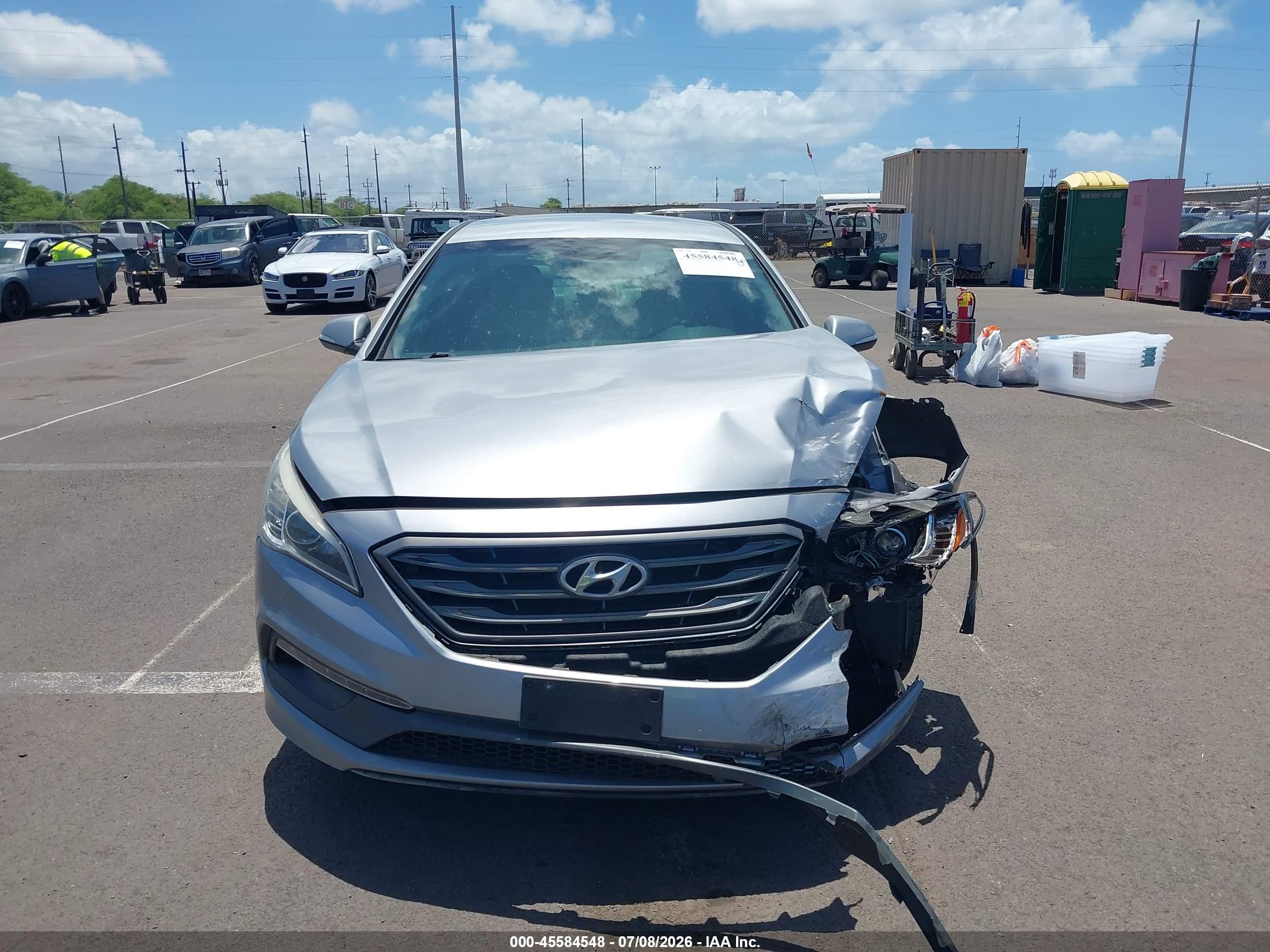2015 Hyundai Sonata Sport Silver vin: 5NPE34AF2FH177393