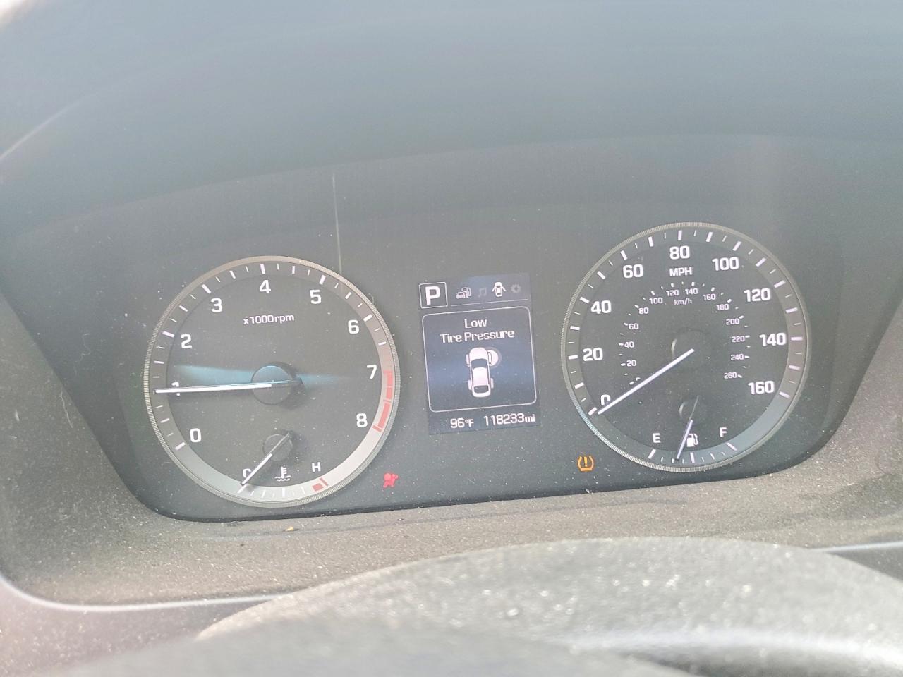 2015 Hyundai Sonata Sport Silver vin: 5NPE34AF2FH195537