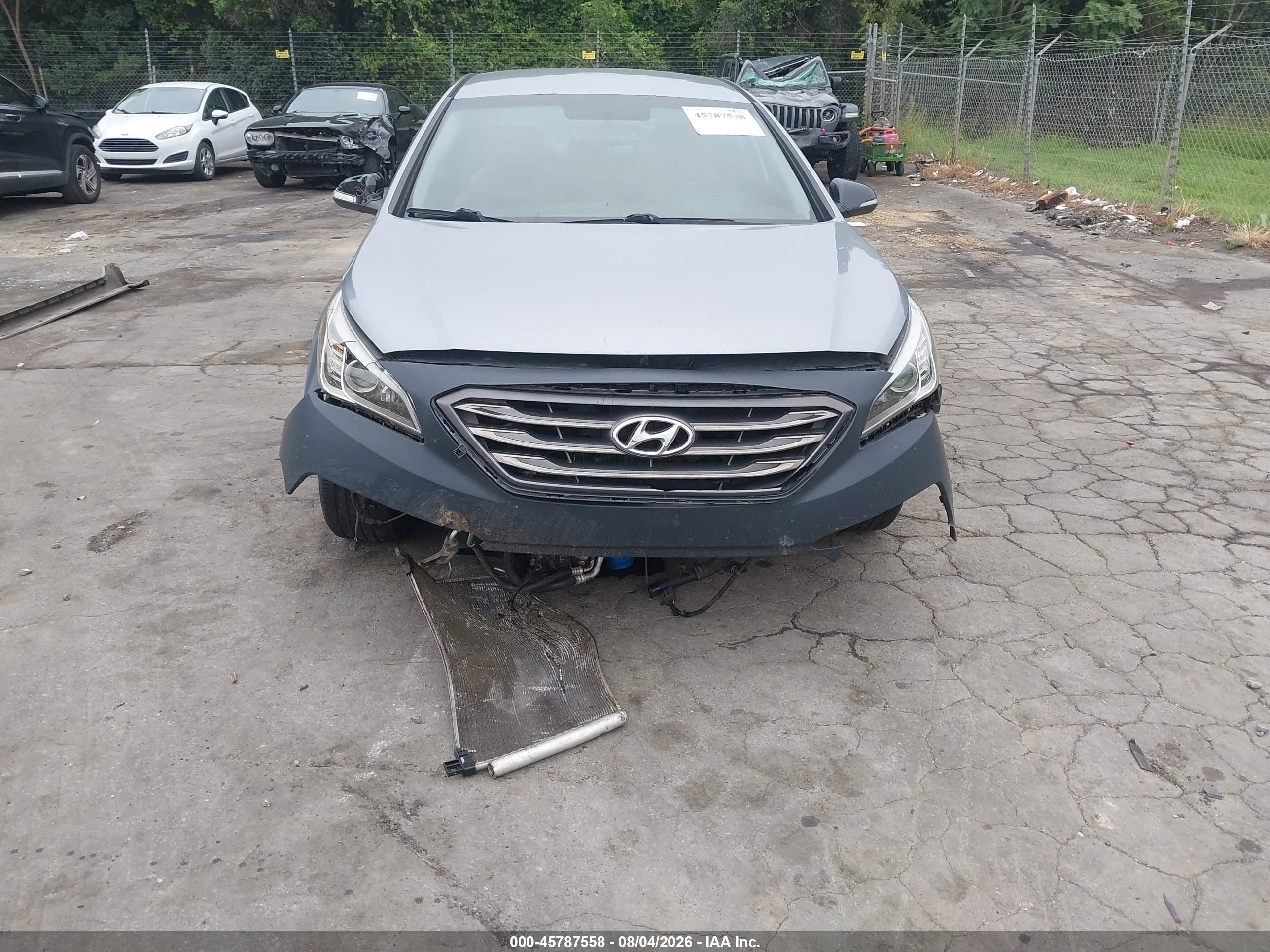 2015 Hyundai Sonata Sport Gray vin: 5NPE34AF2FH213440
