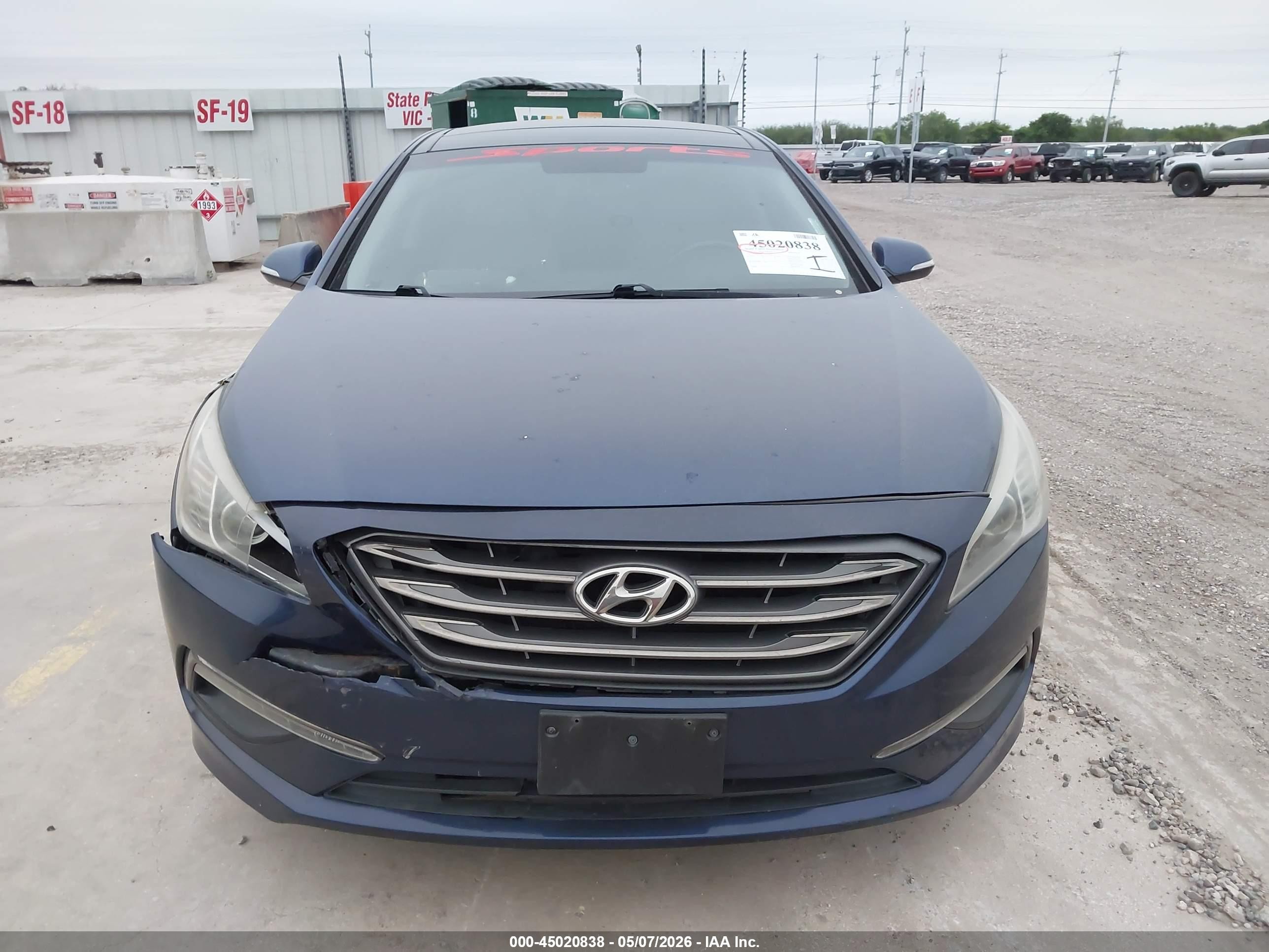 2015 Hyundai Sonata Limited Blue vin: 5NPE34AF2FH225751
