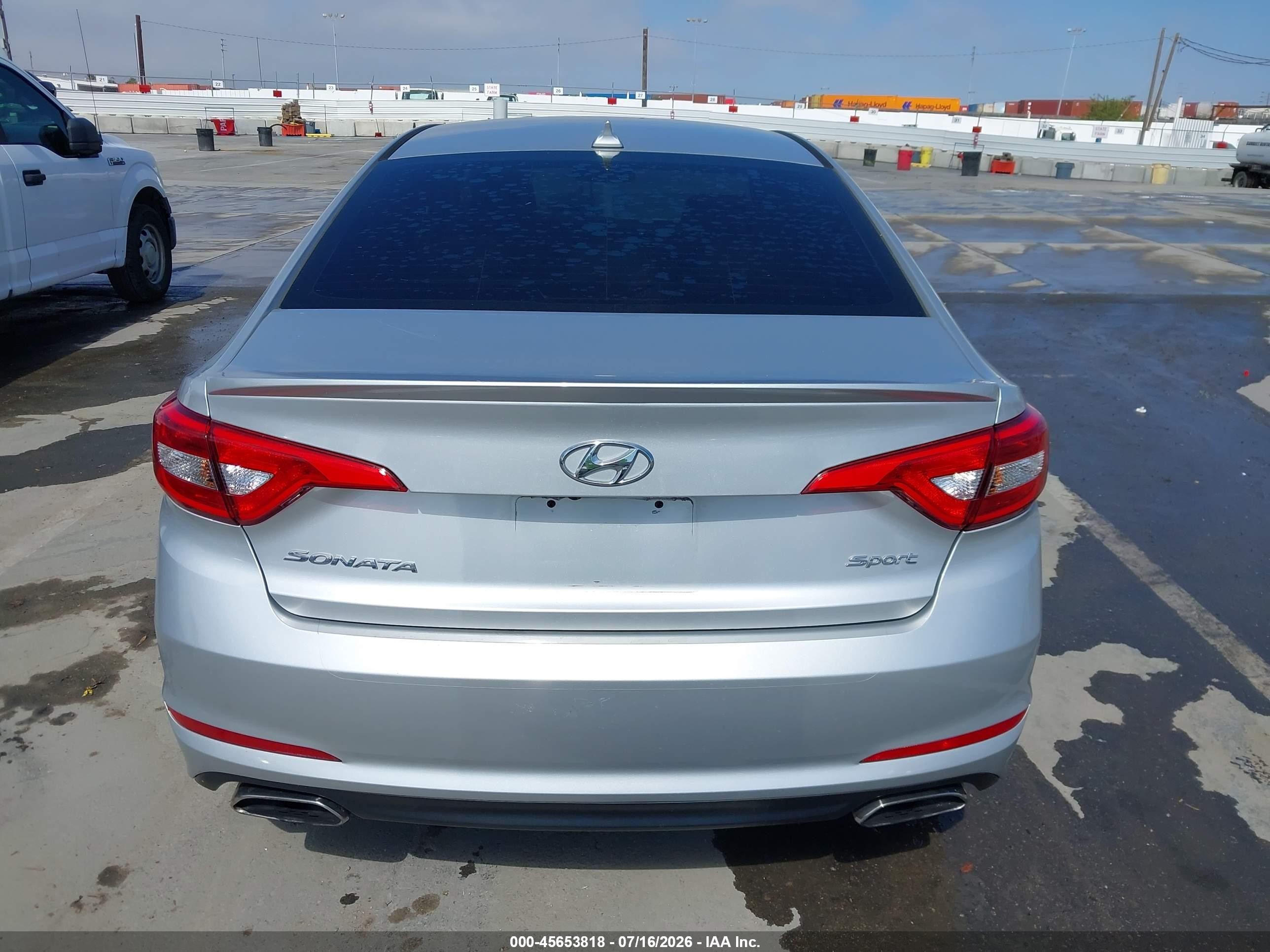 2015 Hyundai Sonata Sport Silver vin: 5NPE34AF2FH238905