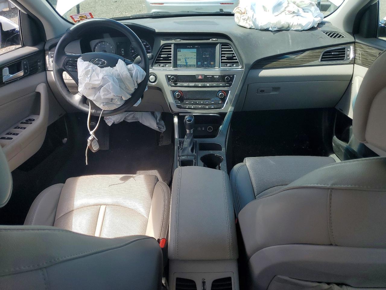 2015 Hyundai Sonata Limited White vin: 5NPE34AF2FH254733