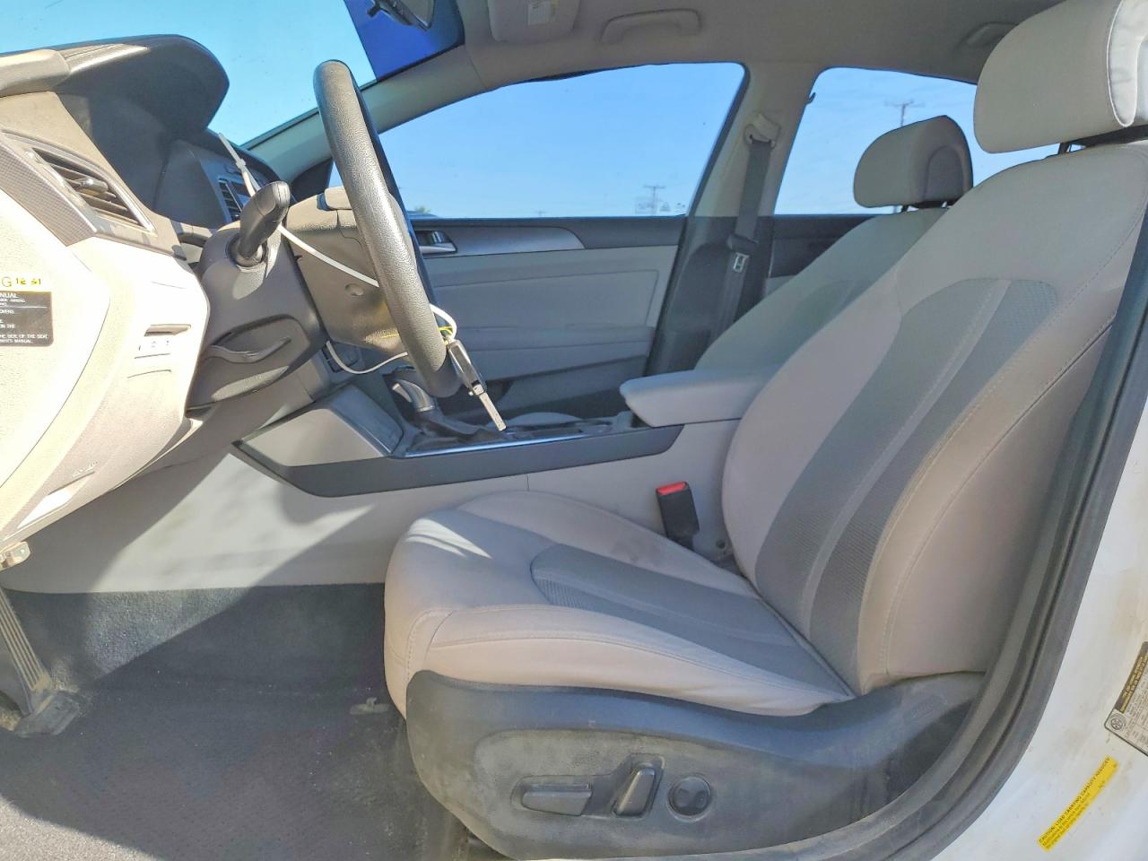 2016 Hyundai Sonata Sport White vin: 5NPE34AF2GH280072