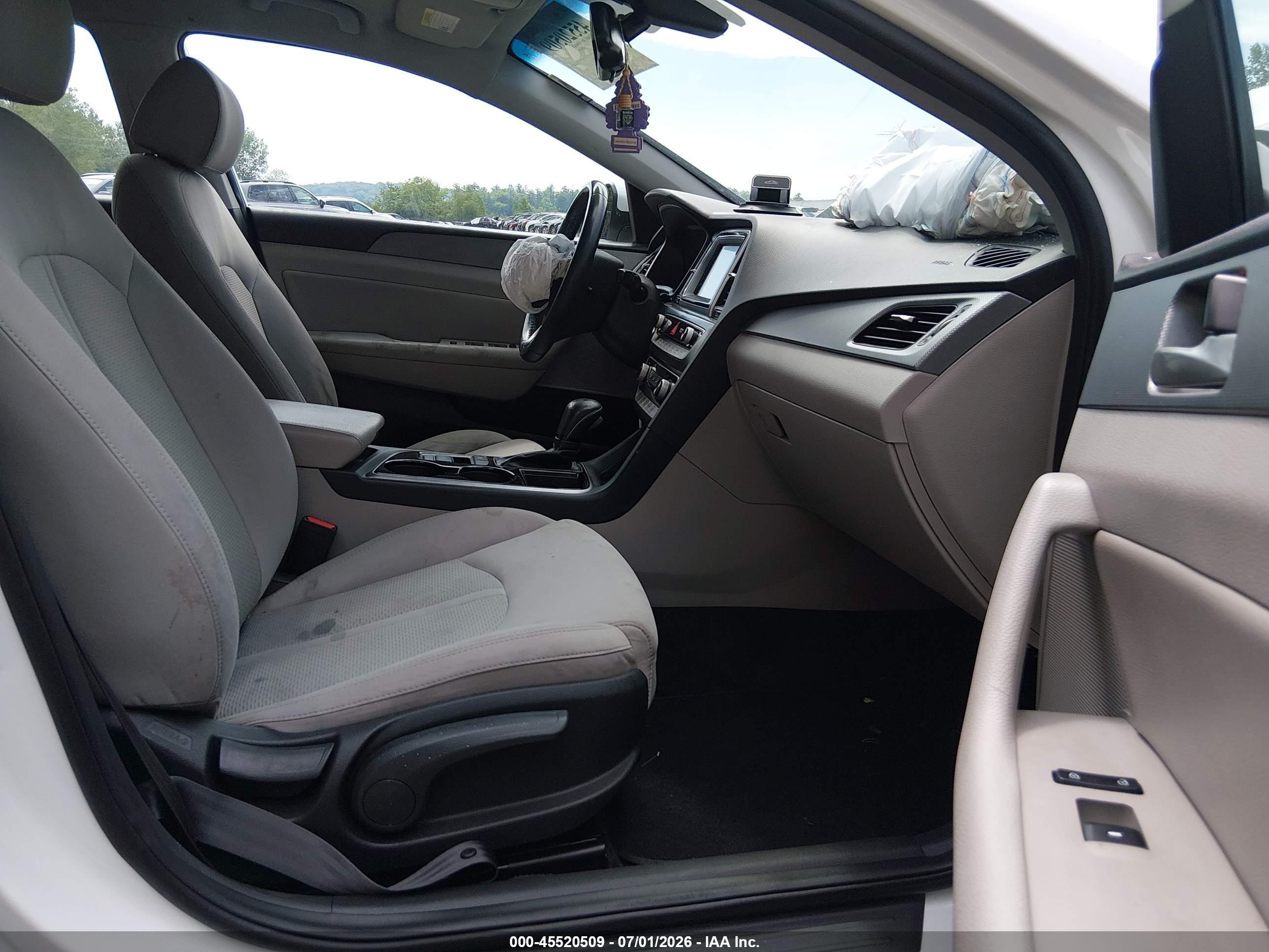 2018 Hyundai Sonata Sel Белый vin: 5NPE34AF2JH642070