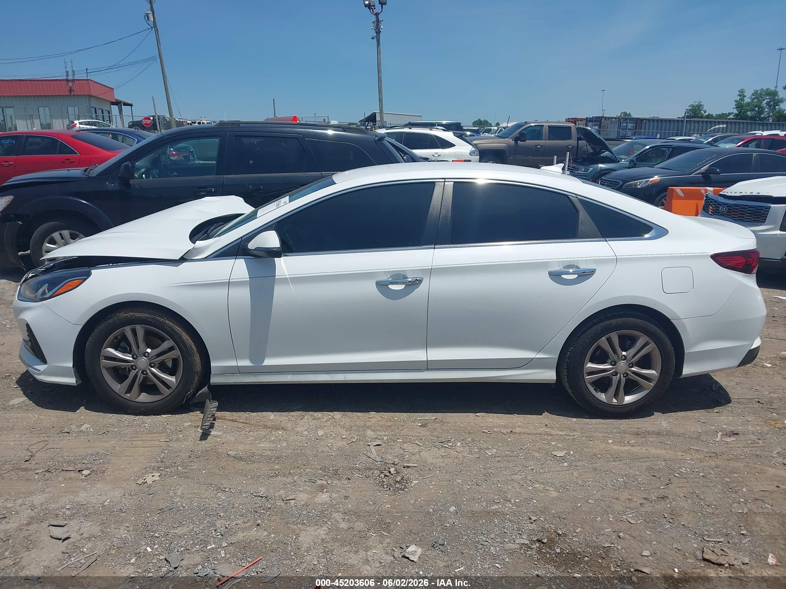 2018 Hyundai Sonata Sel Black vin: 5NPE34AF2JH643882