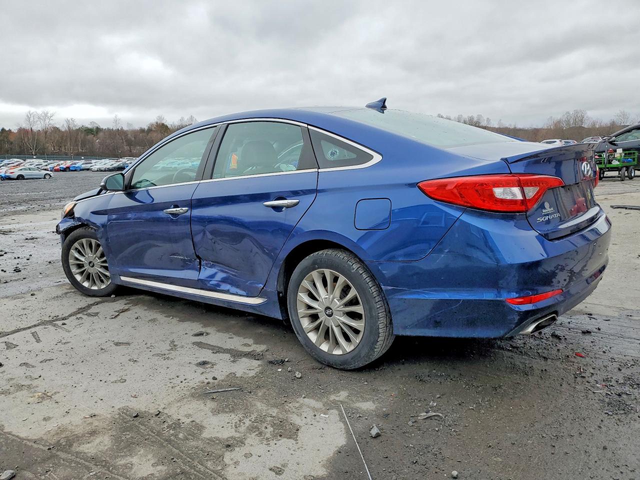 2015 Hyundai Sonata Limited Blue vin: 5NPE34AF3FH027440