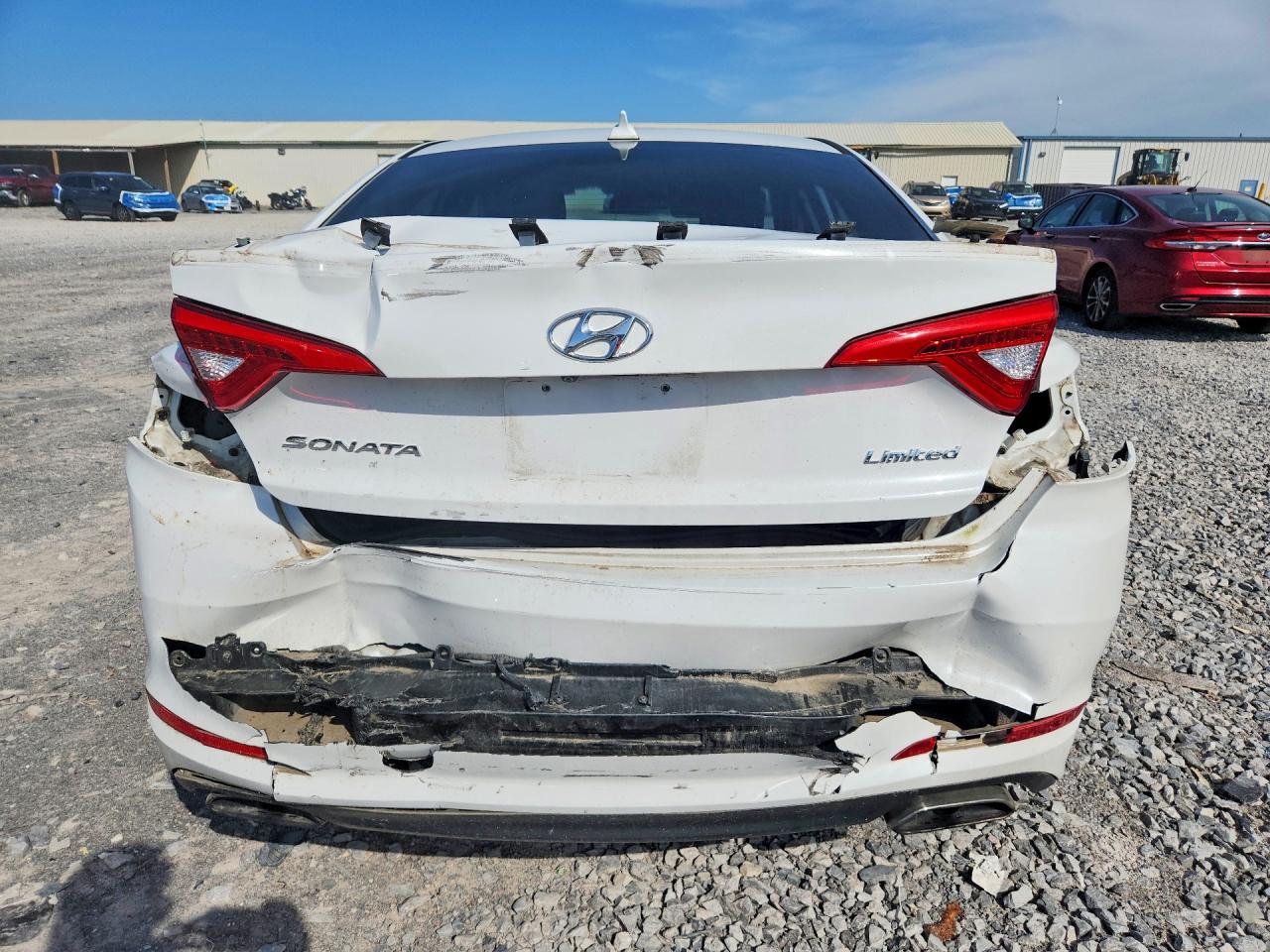 2015 Hyundai Sonata Limited White vin: 5NPE34AF3FH034694