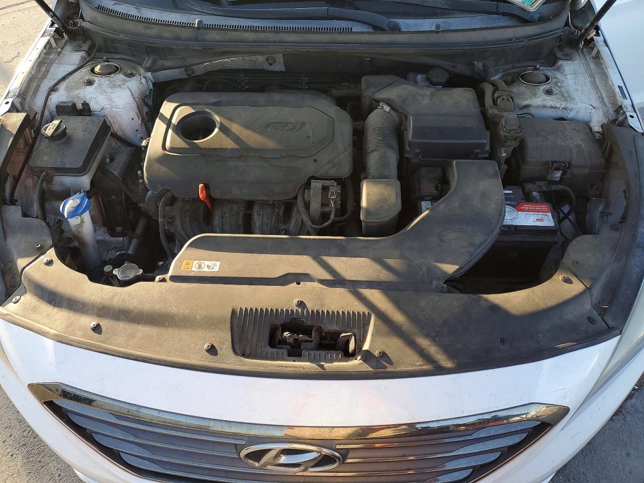 2015 Hyundai Sonata Limited White vin: 5NPE34AF3FH054024