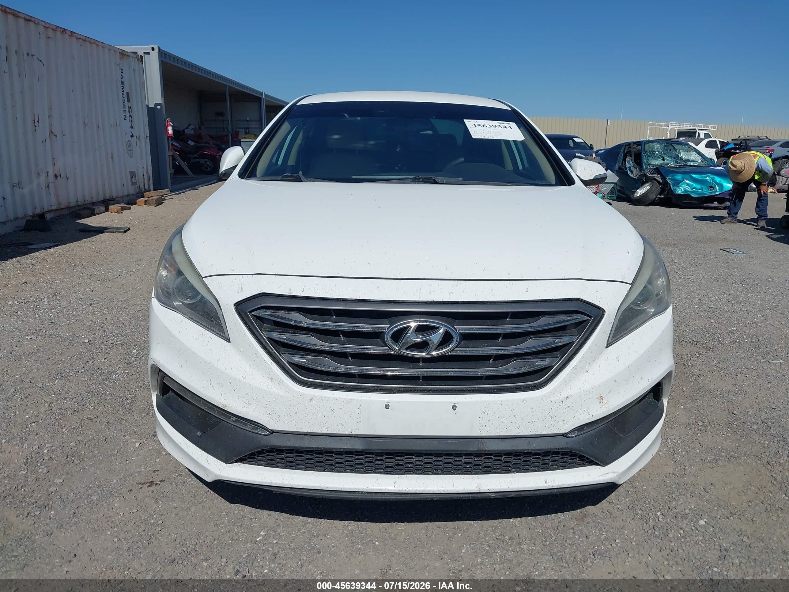 2015 Hyundai Sonata Sport White vin: 5NPE34AF3FH057909