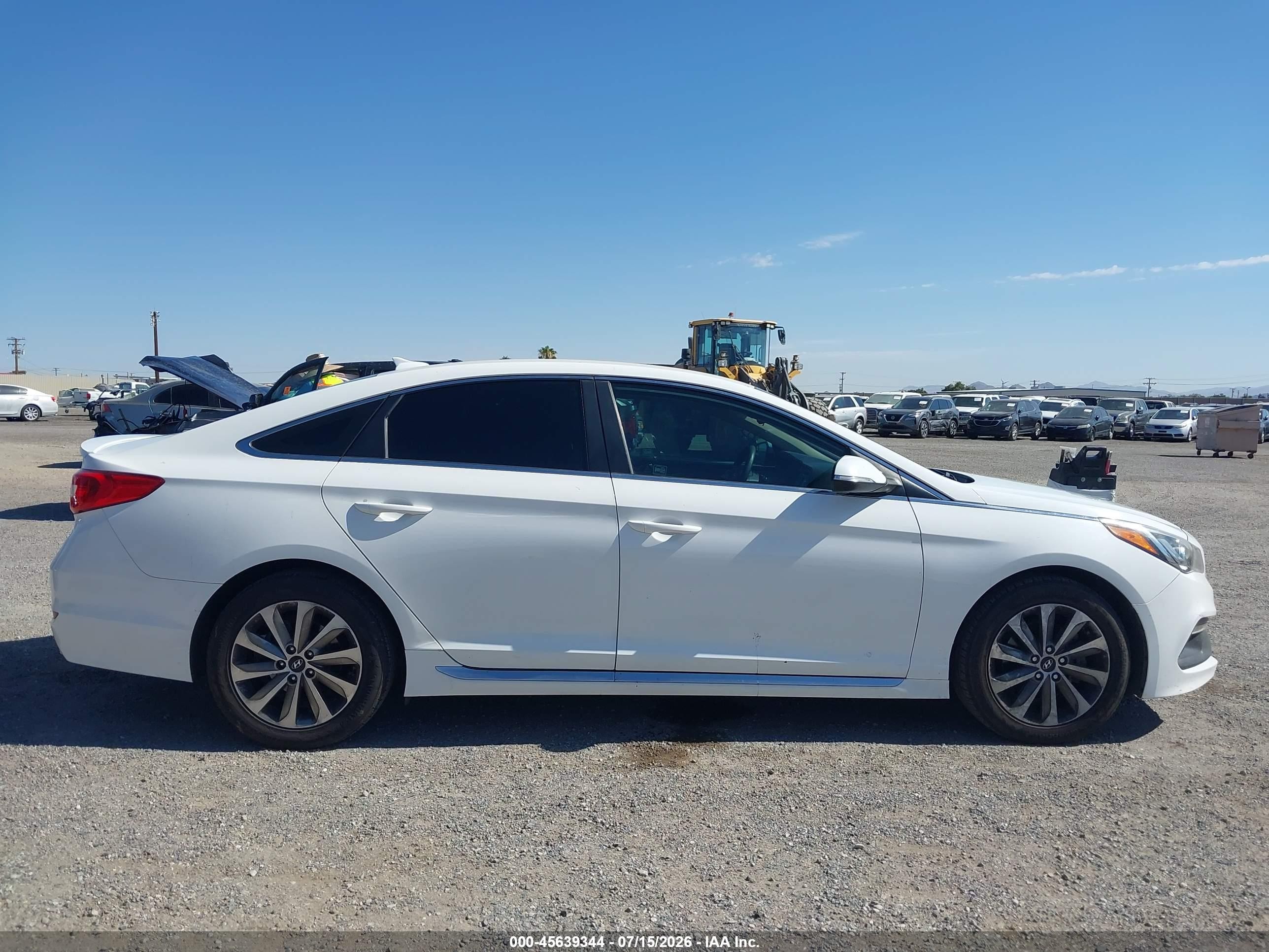 2015 Hyundai Sonata Sport White vin: 5NPE34AF3FH057909