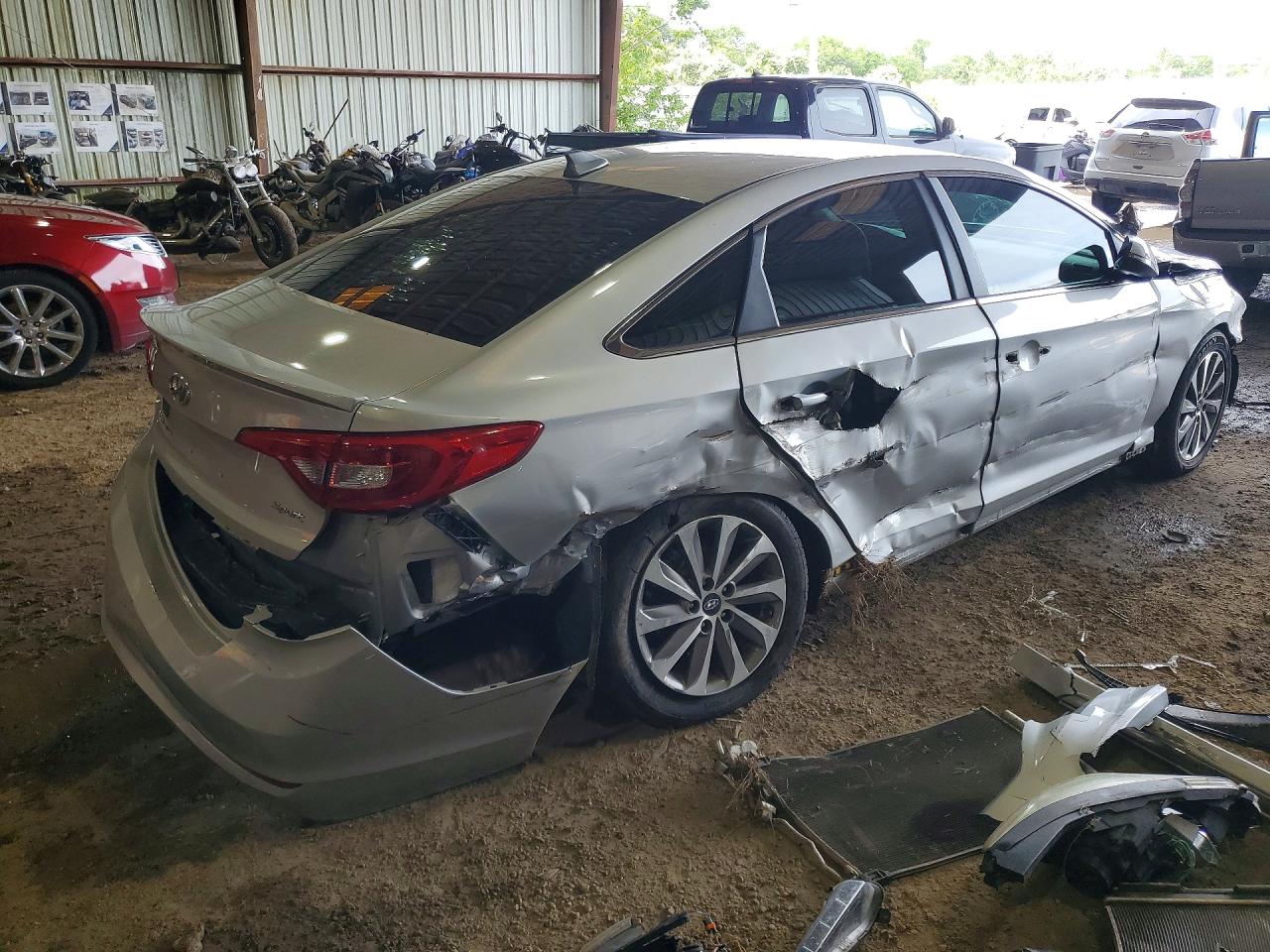 2015 Hyundai Sonata Sport Silver vin: 5NPE34AF3FH061748