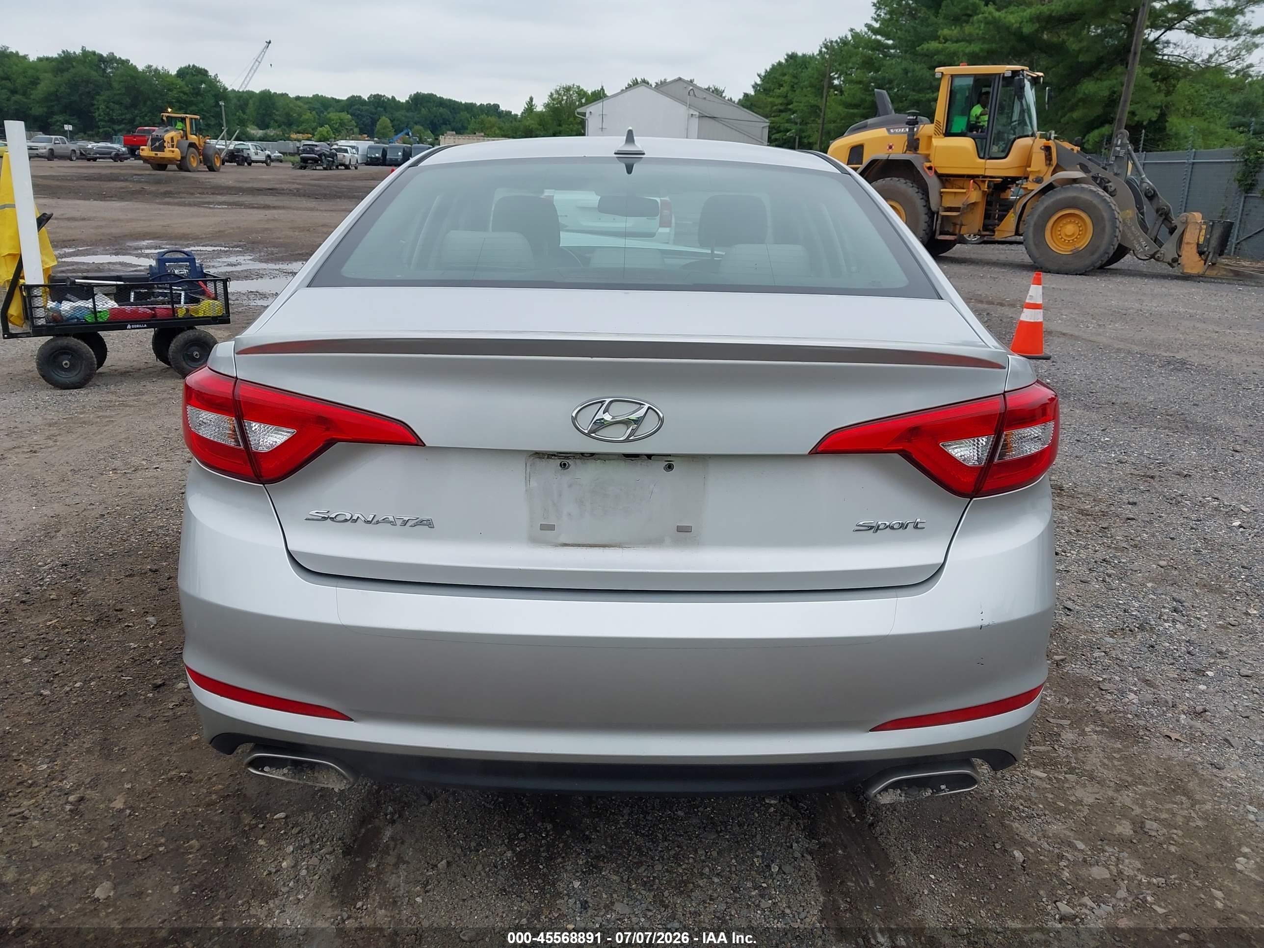 2015 Hyundai Sonata Sport Серебряный vin: 5NPE34AF3FH064455