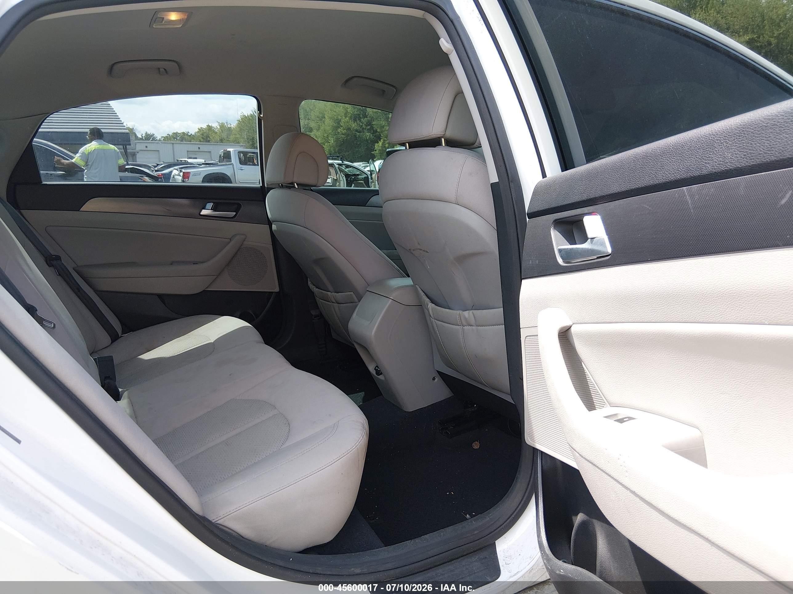 2015 Hyundai Sonata Sport White vin: 5NPE34AF3FH069333