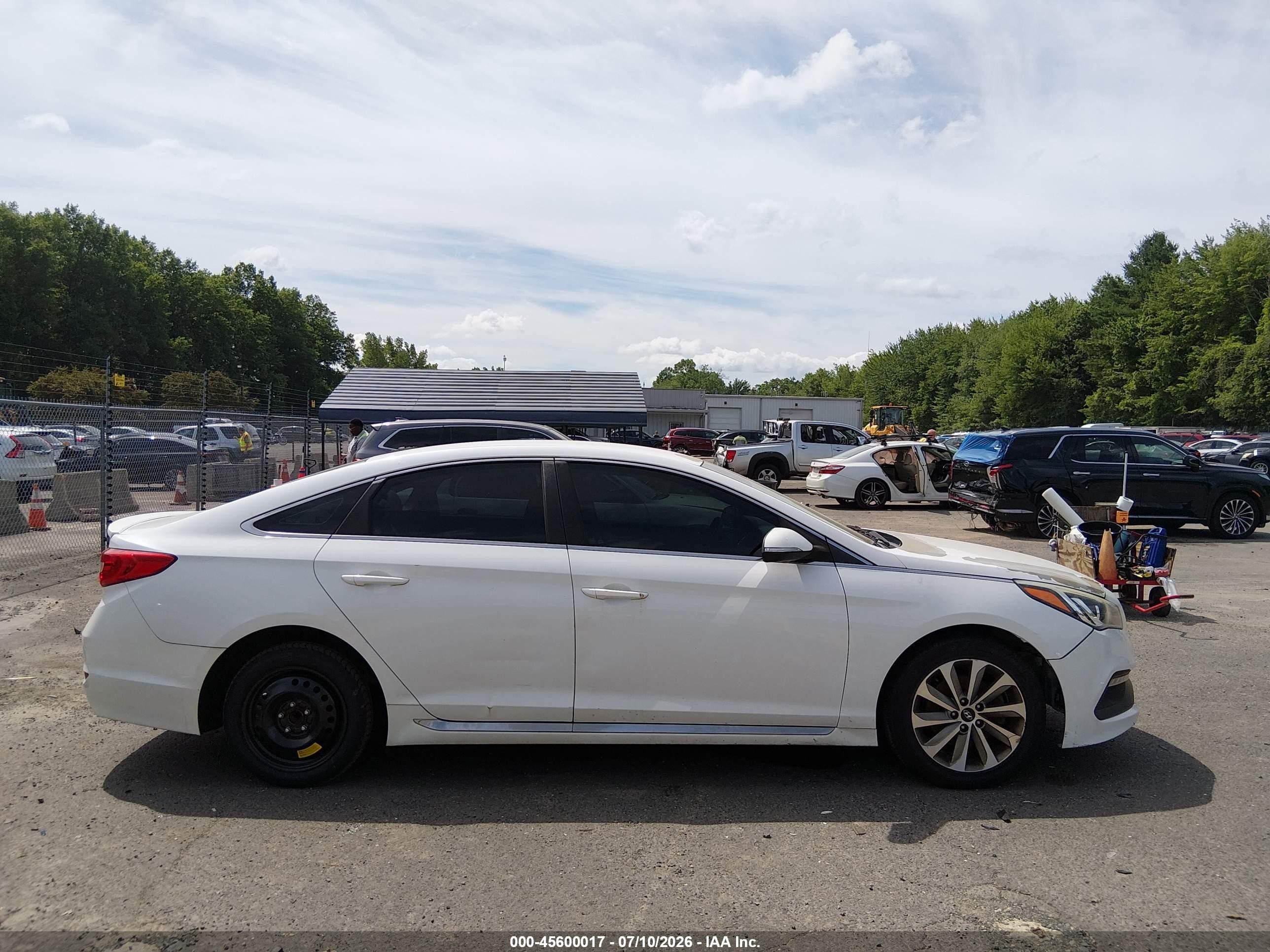 2015 Hyundai Sonata Sport White vin: 5NPE34AF3FH069333