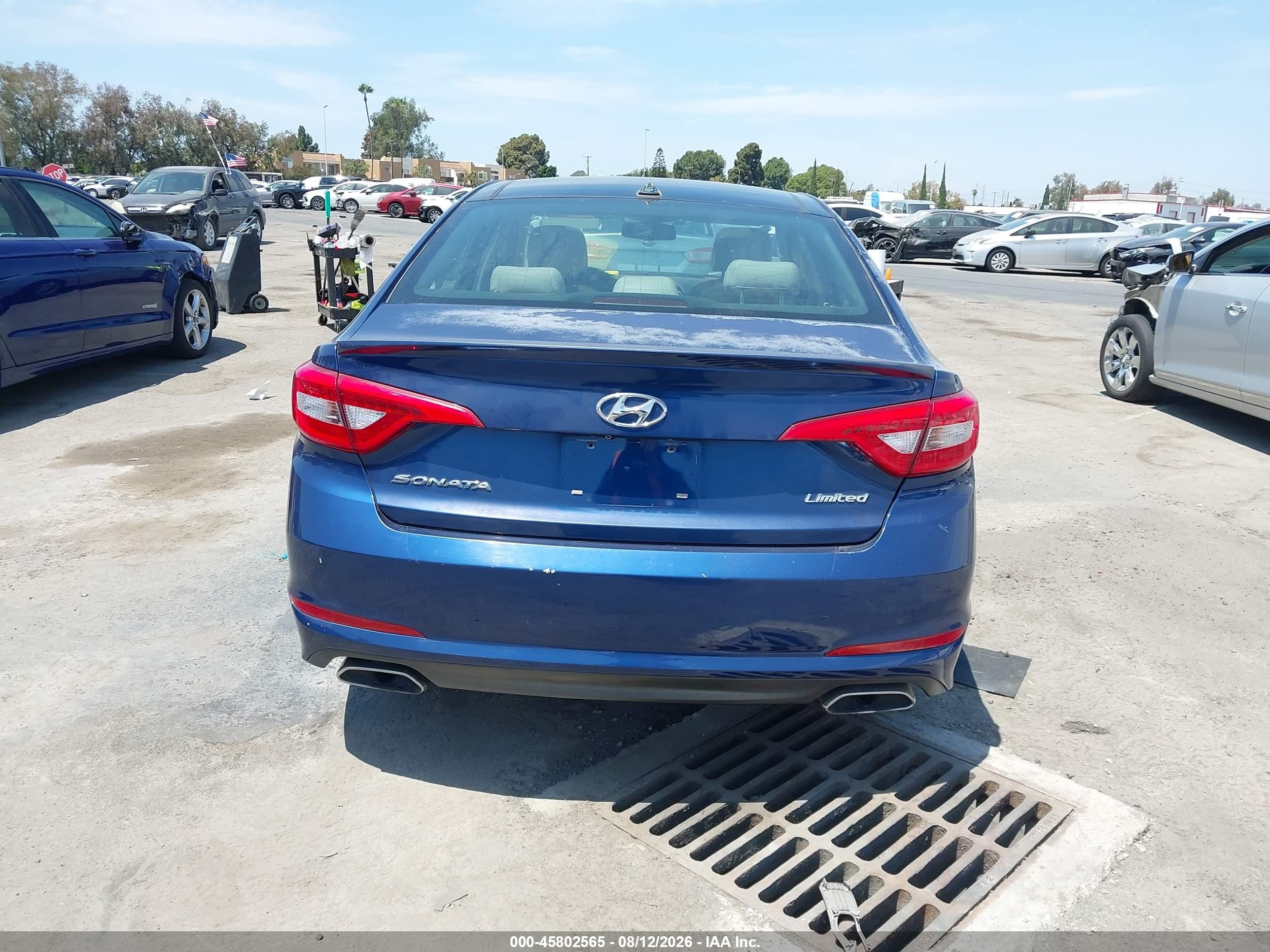 2015 Hyundai Sonata Limited Blue vin: 5NPE34AF3FH079473