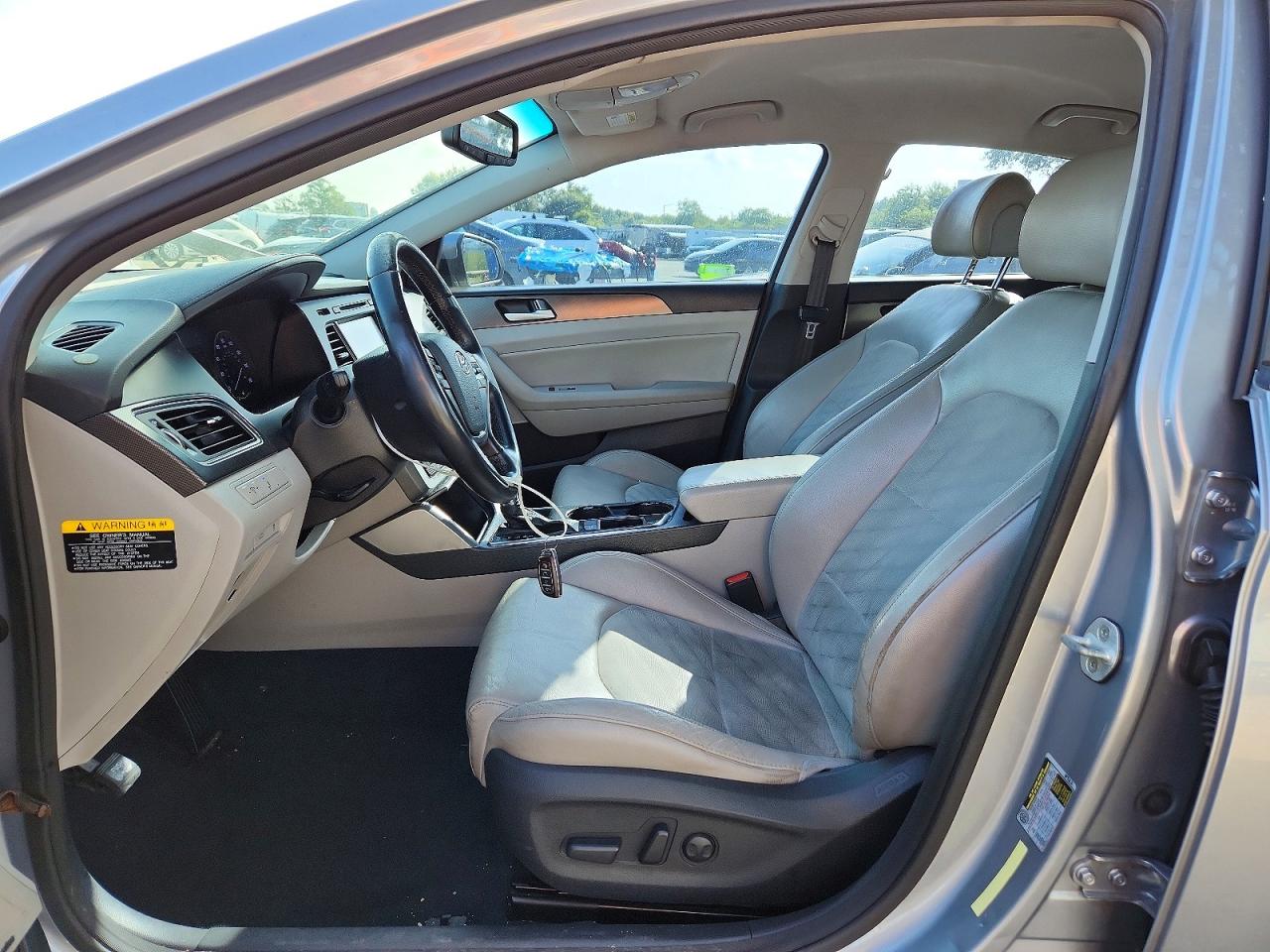 2015 Hyundai Sonata Sport Silver vin: 5NPE34AF3FH085113