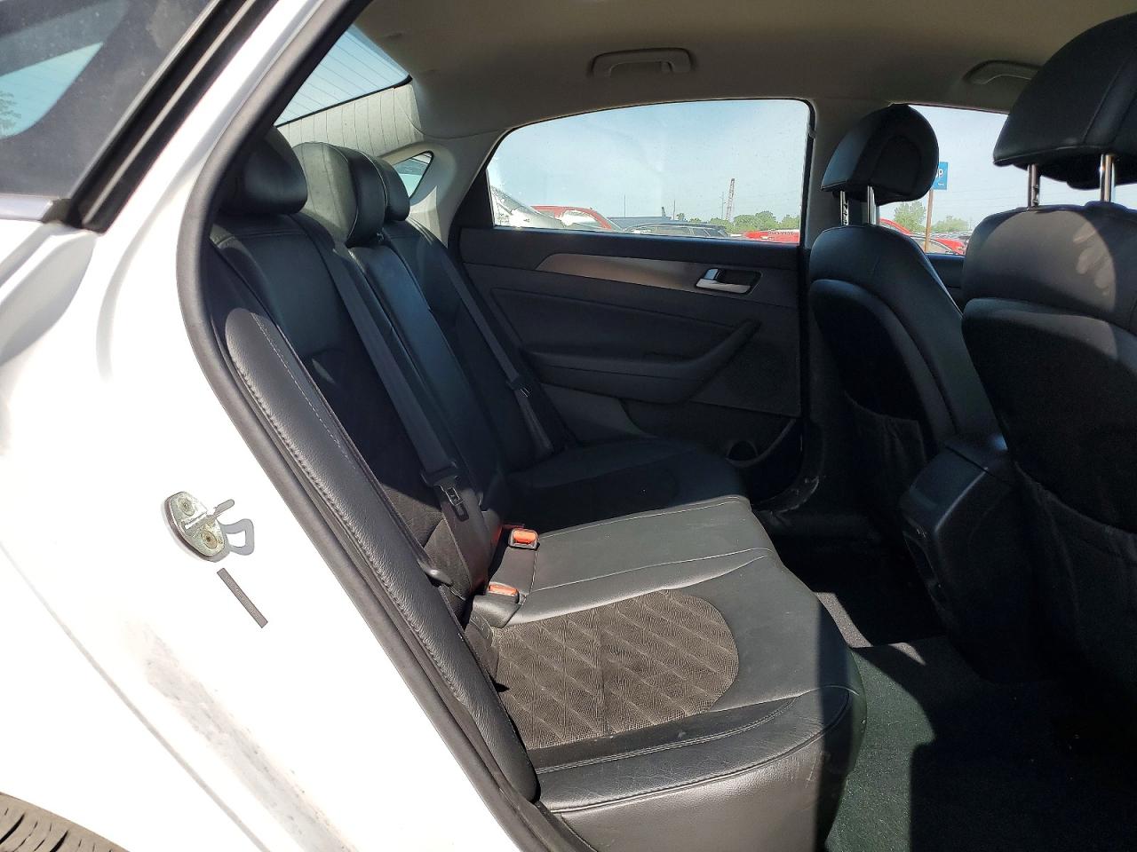 2015 Hyundai Sonata Sport White vin: 5NPE34AF3FH095737