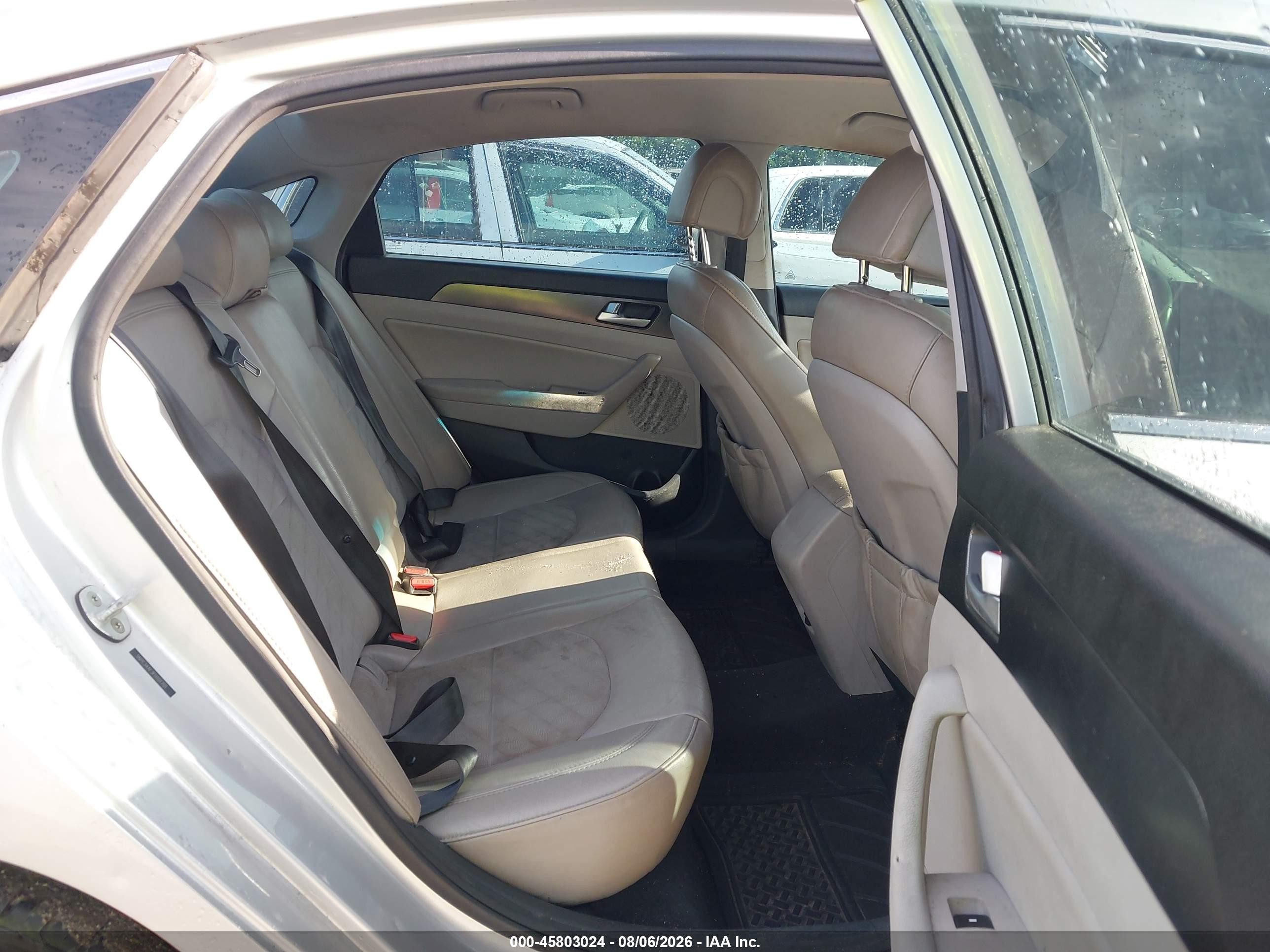 2015 Hyundai Sonata Sport Silver vin: 5NPE34AF3FH101701