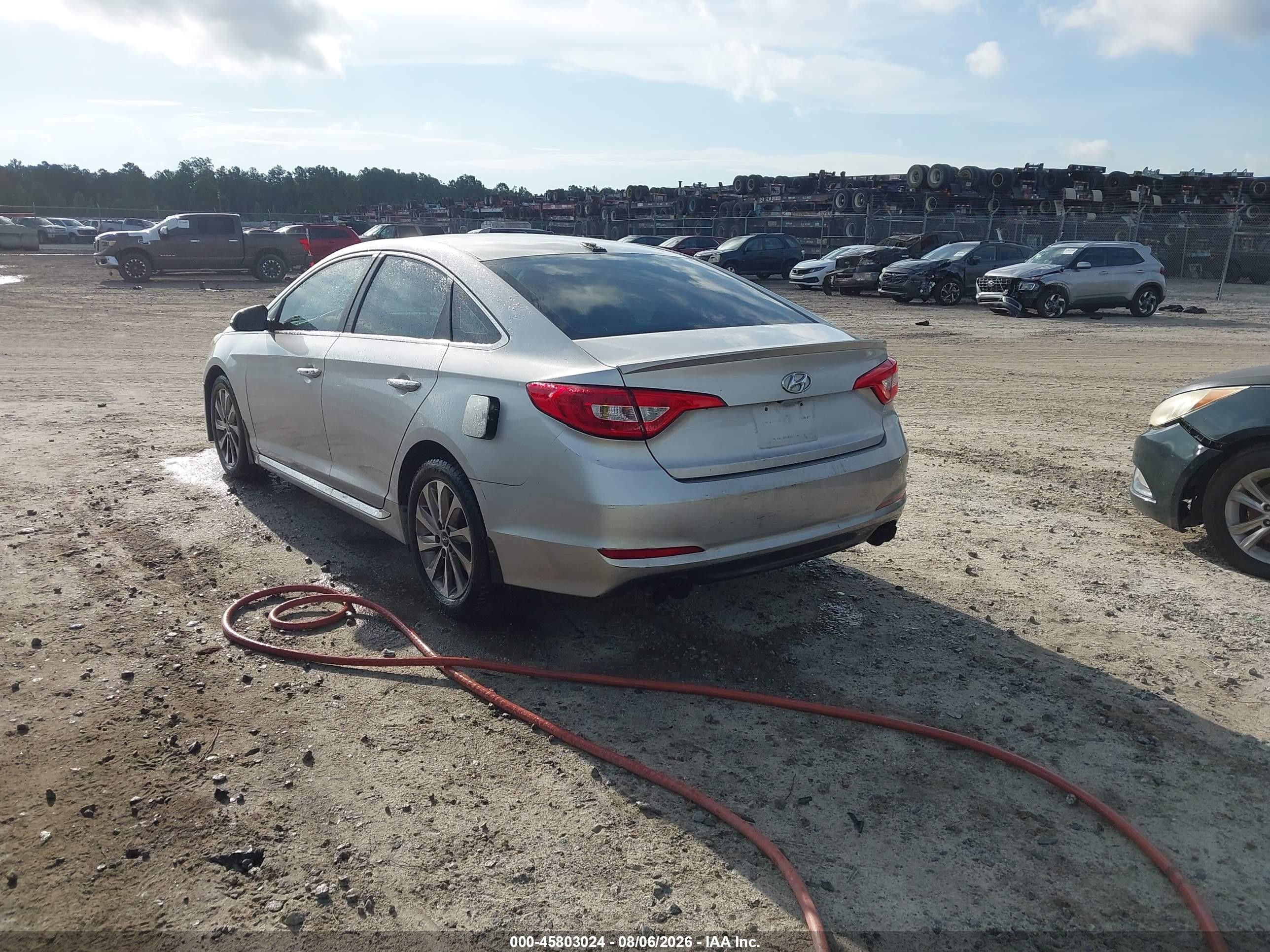 2015 Hyundai Sonata Sport Silver vin: 5NPE34AF3FH101701