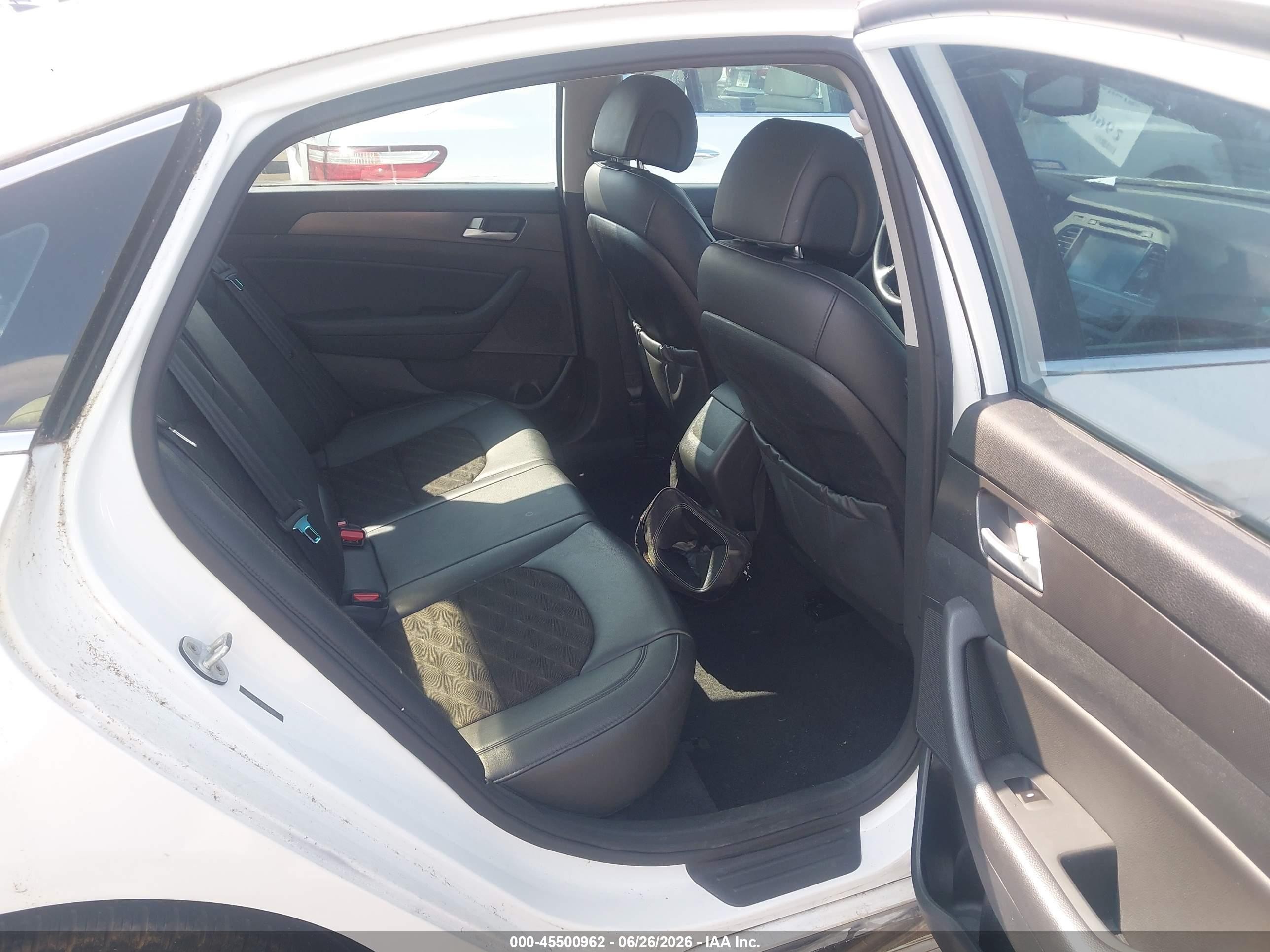 2015 Hyundai Sonata Sport White vin: 5NPE34AF3FH110091