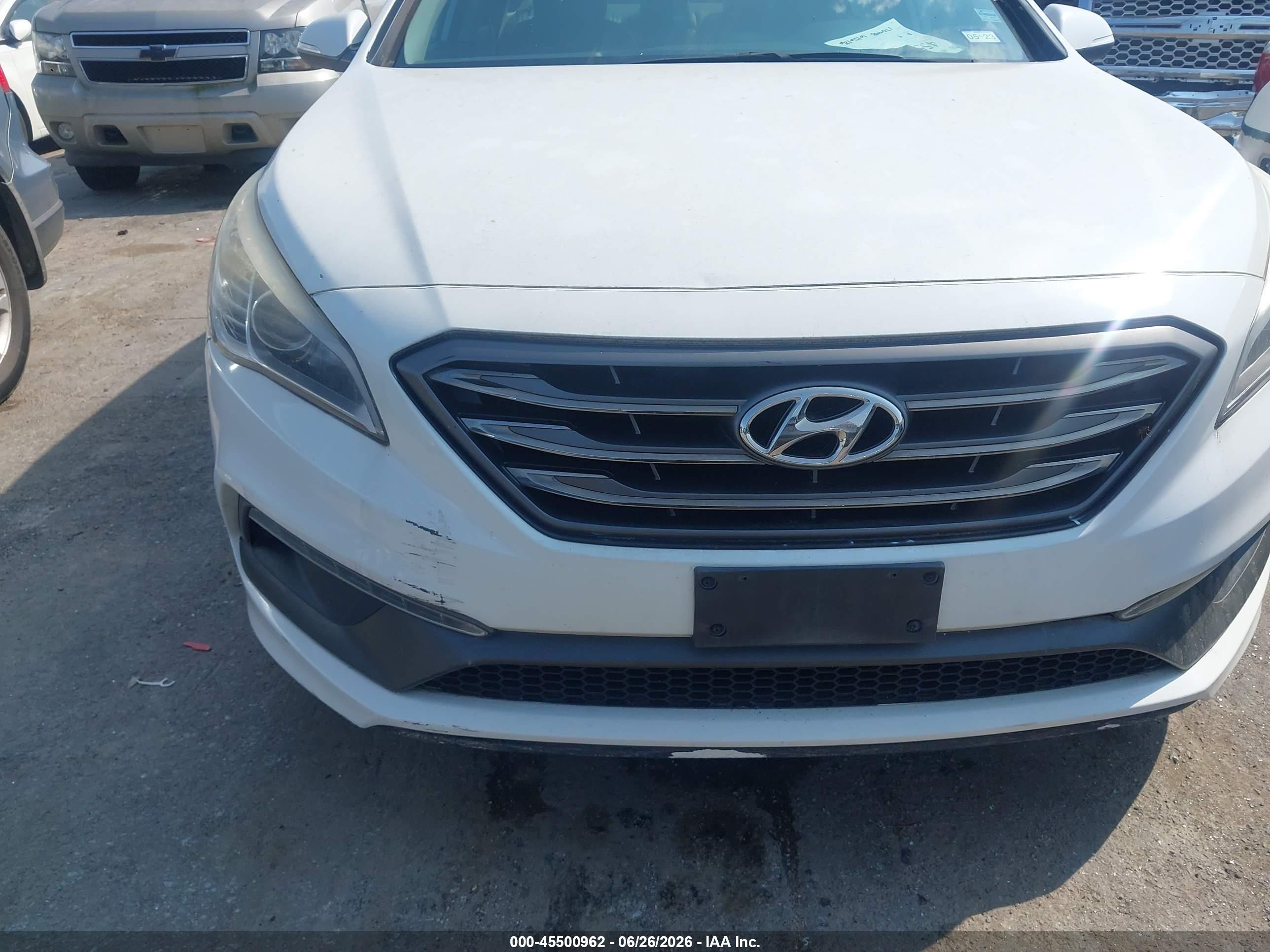 2015 Hyundai Sonata Sport White vin: 5NPE34AF3FH110091