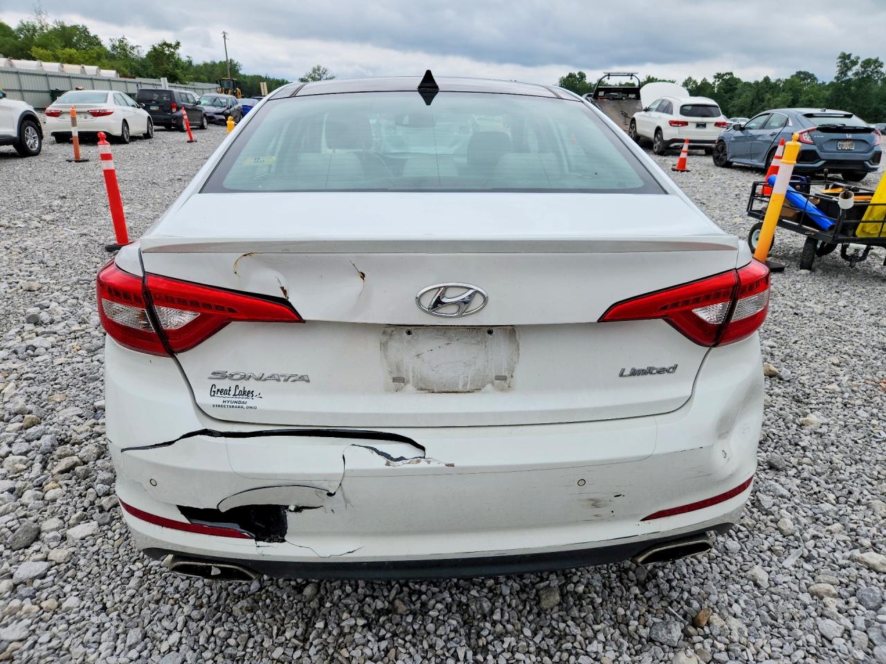 2015 Hyundai Sonata Limited White vin: 5NPE34AF3FH111225