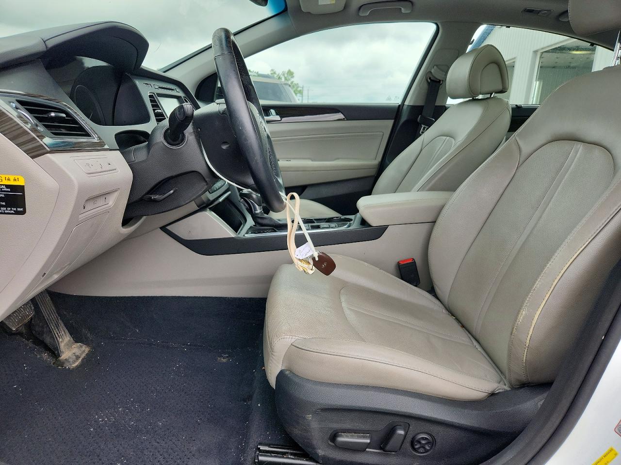 2015 Hyundai Sonata Limited White vin: 5NPE34AF3FH111225