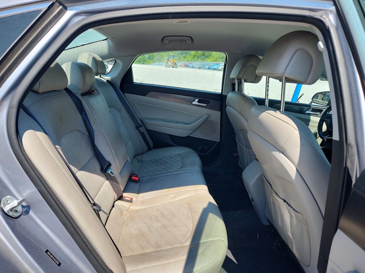 2015 Hyundai Sonata Sport Silver vin: 5NPE34AF3FH233258