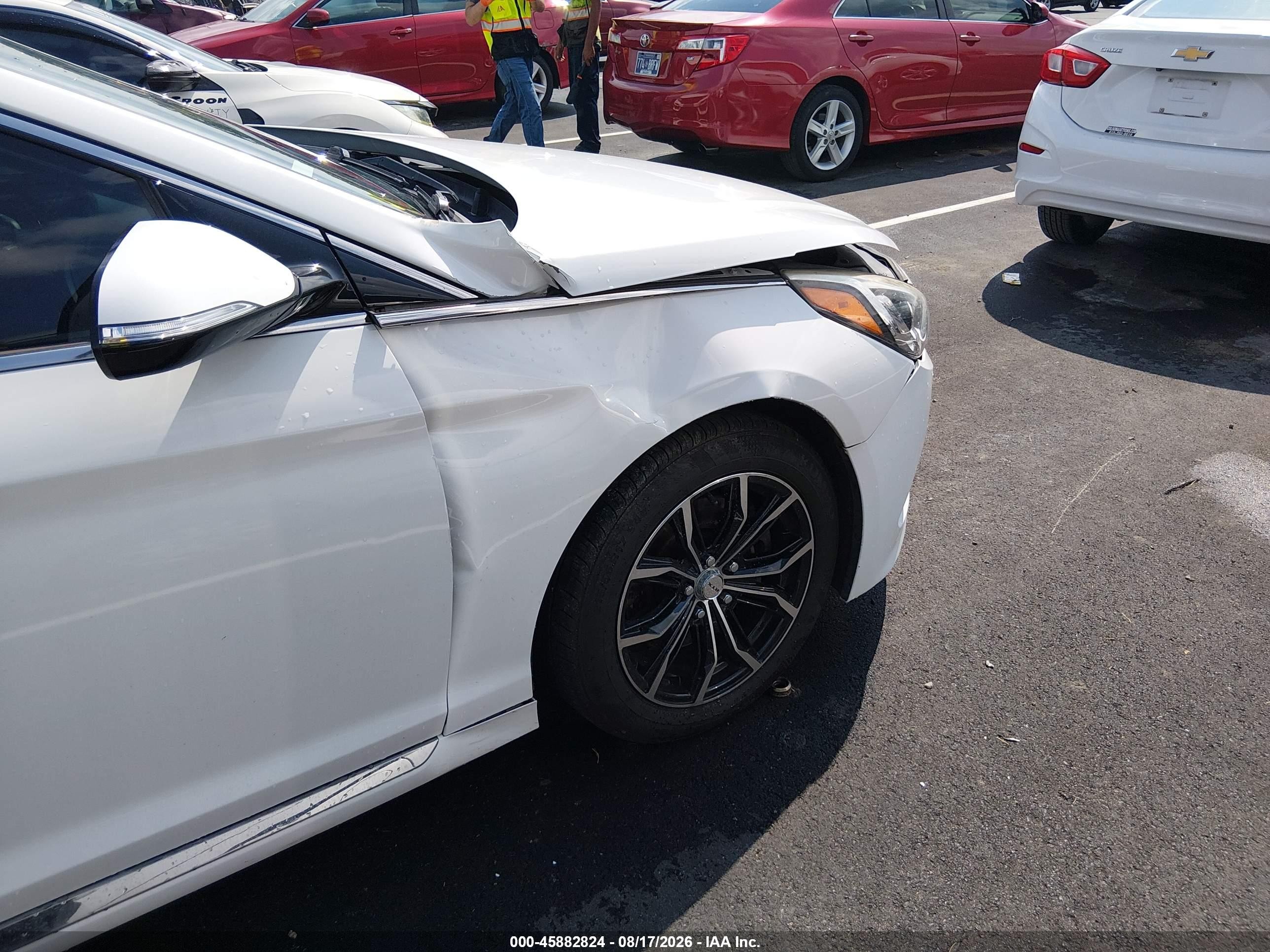 2015 Hyundai Sonata Limited White vin: 5NPE34AF3FH239268