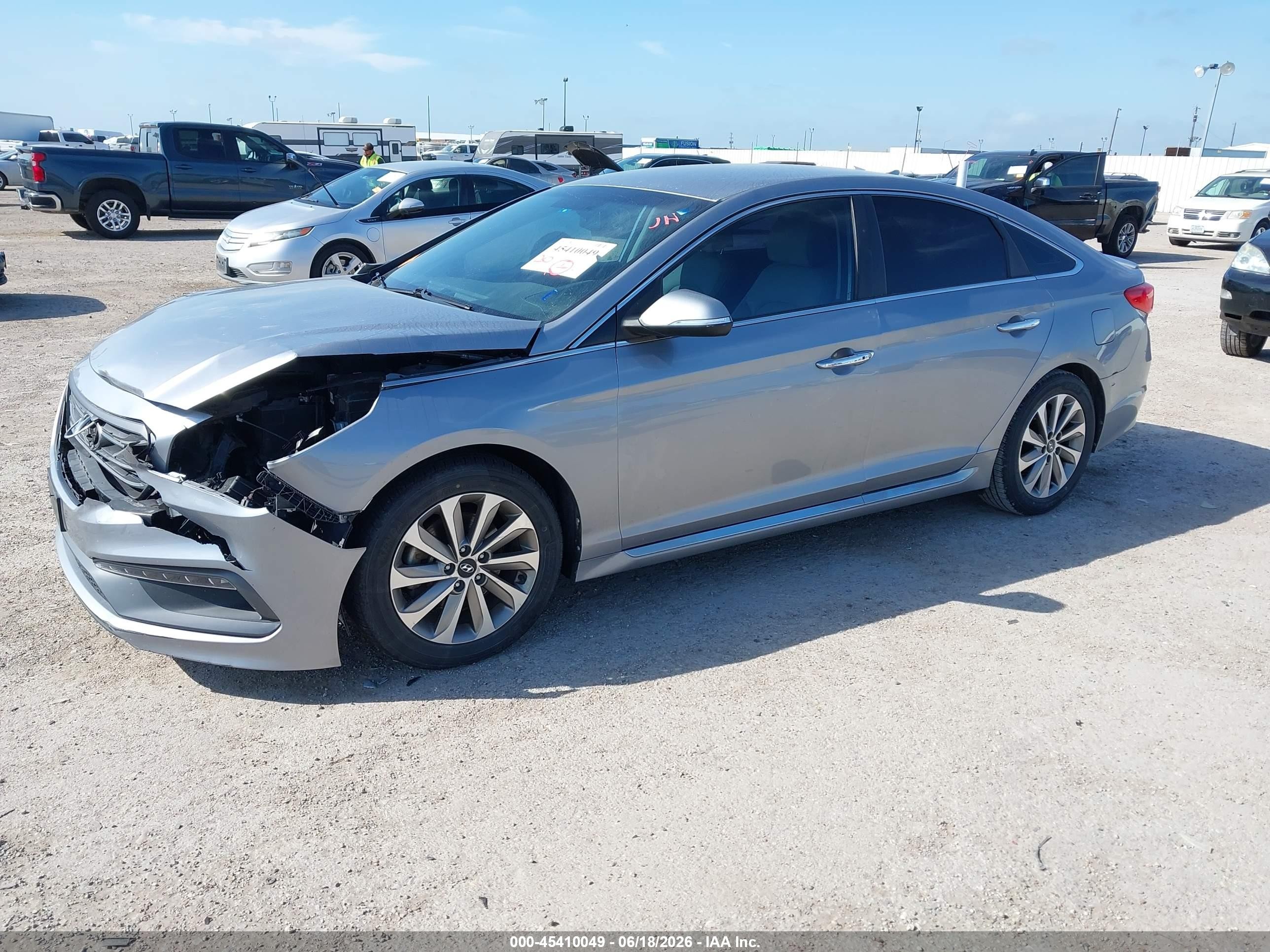2015 Hyundai Sonata Sport Silver vin: 5NPE34AF3FH248214