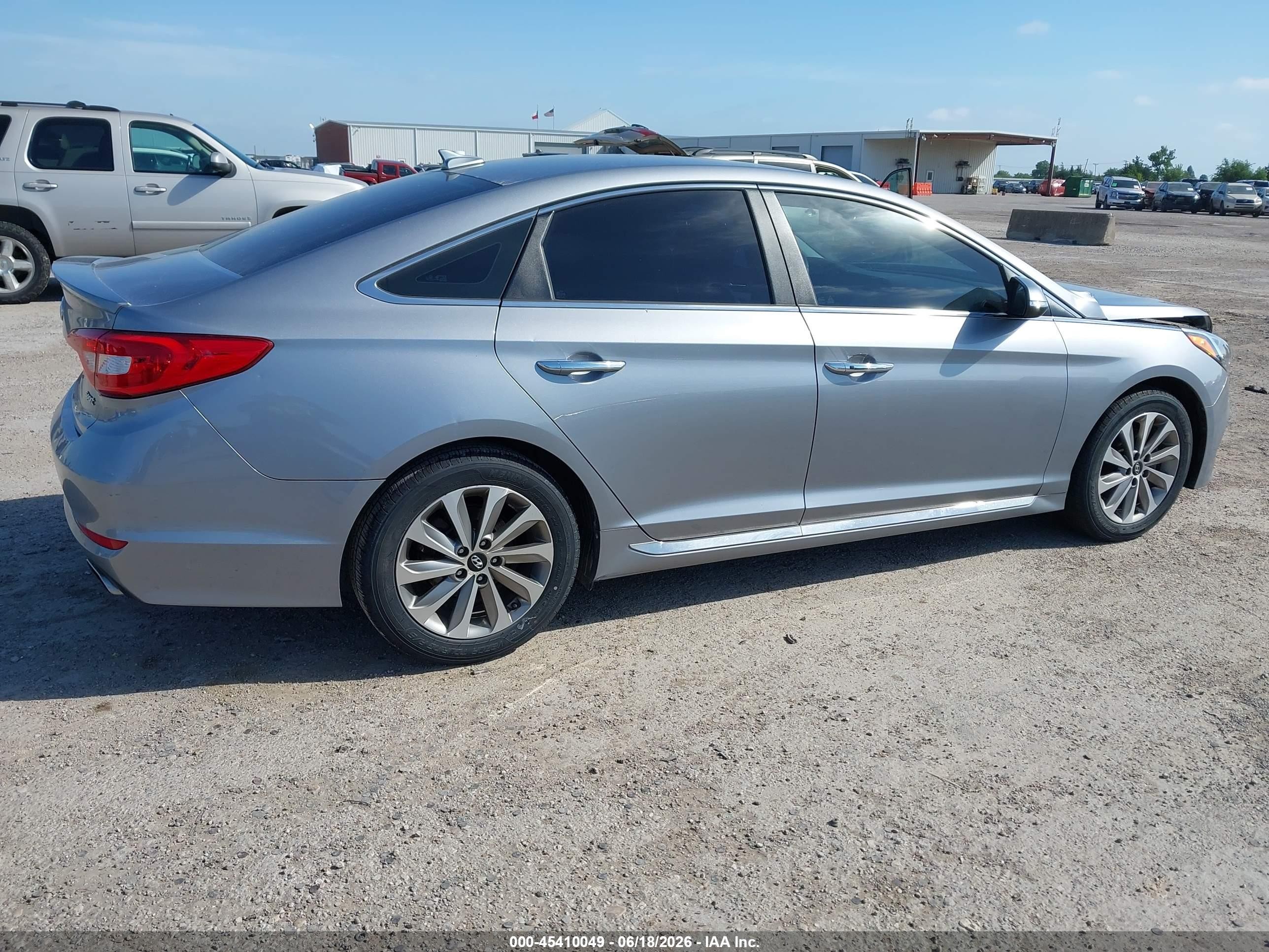 2015 Hyundai Sonata Sport Silver vin: 5NPE34AF3FH248214